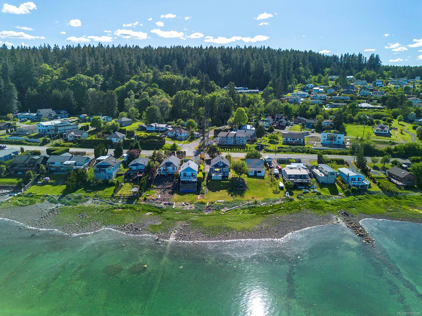 $1,049,000 - 5632 Island Hwy<br>British Columbia, V0R 1S0