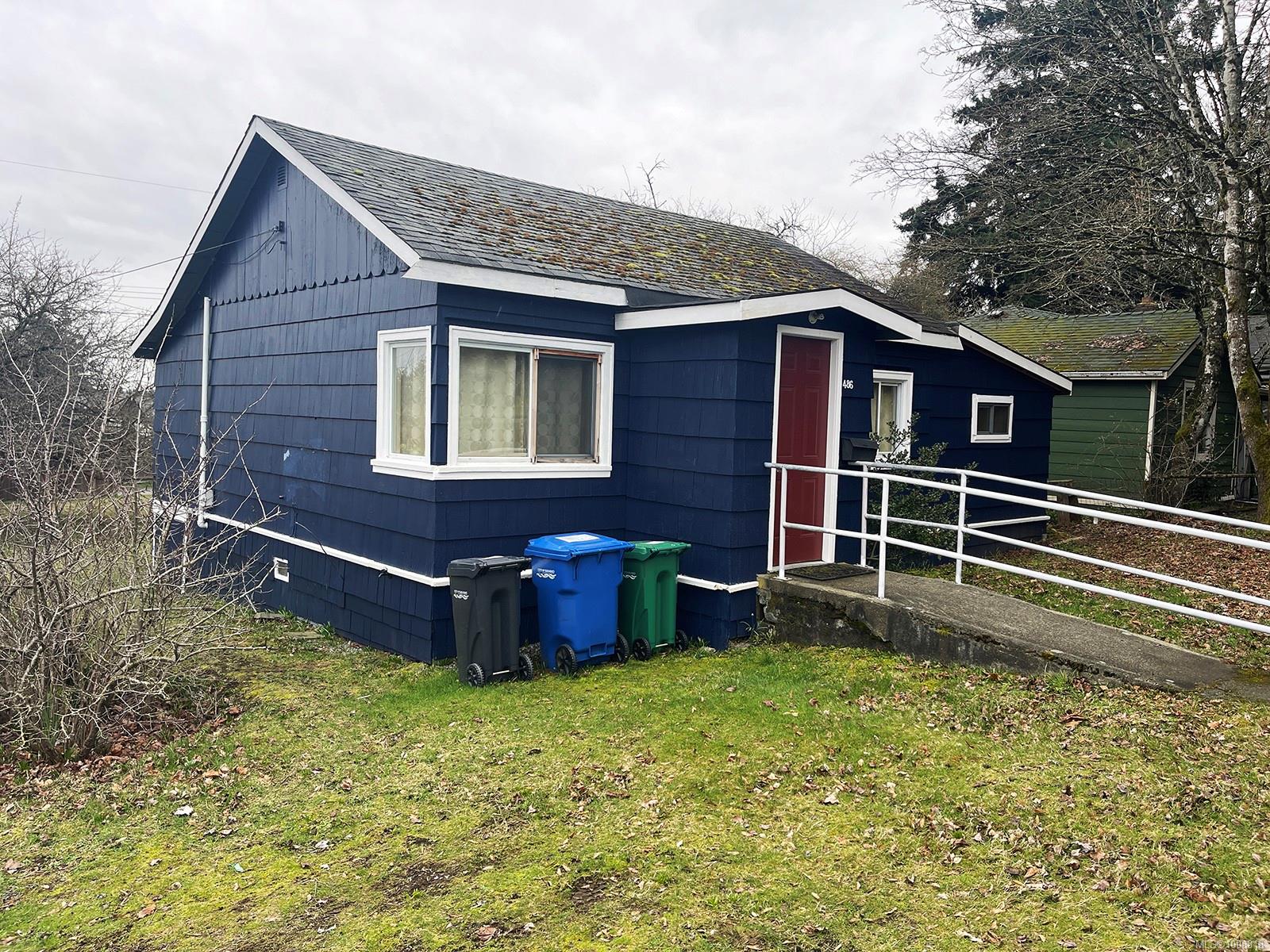 $485,000 - 486 Wakesiah Ave<br>British Columbia, V9R 3K9