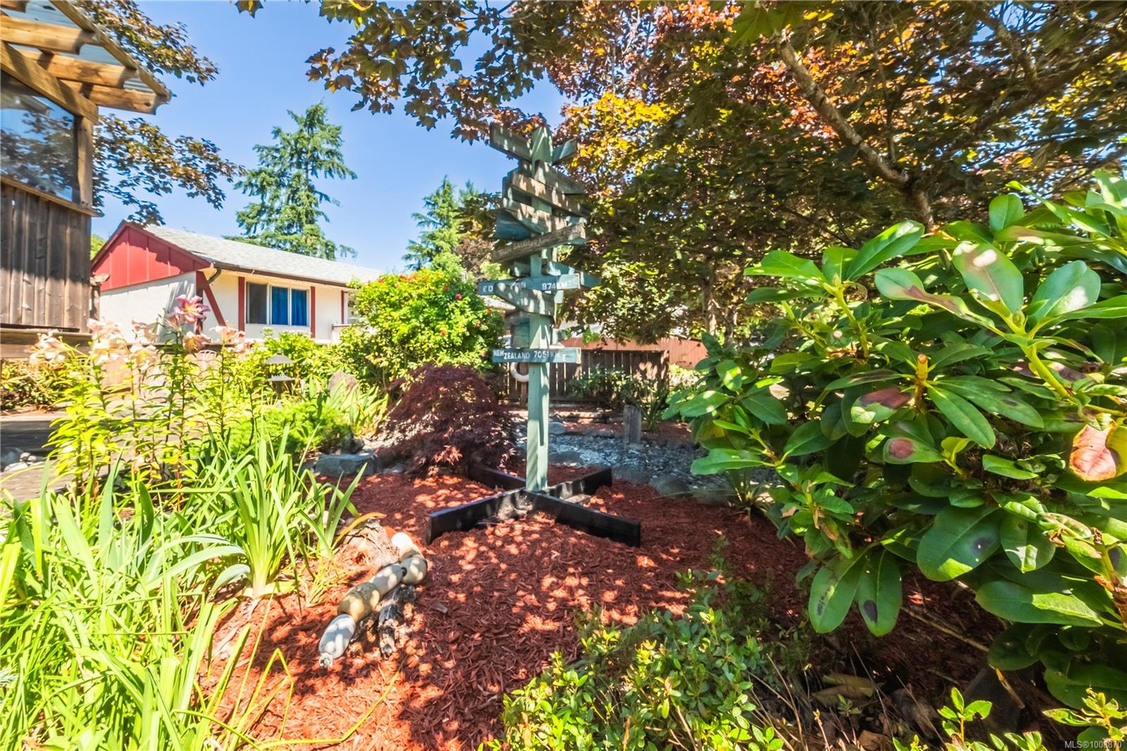 $799,900 - 410 Janes Pl<br>British Columbia, V9R 3X6