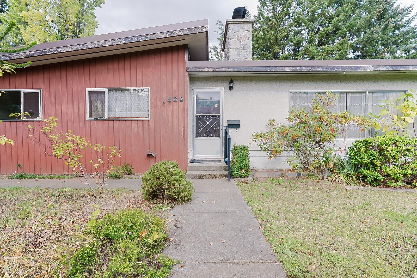 426 Wharton St, (Na University District) Nanaimo British Columbia, V9R 1W4 $589,900