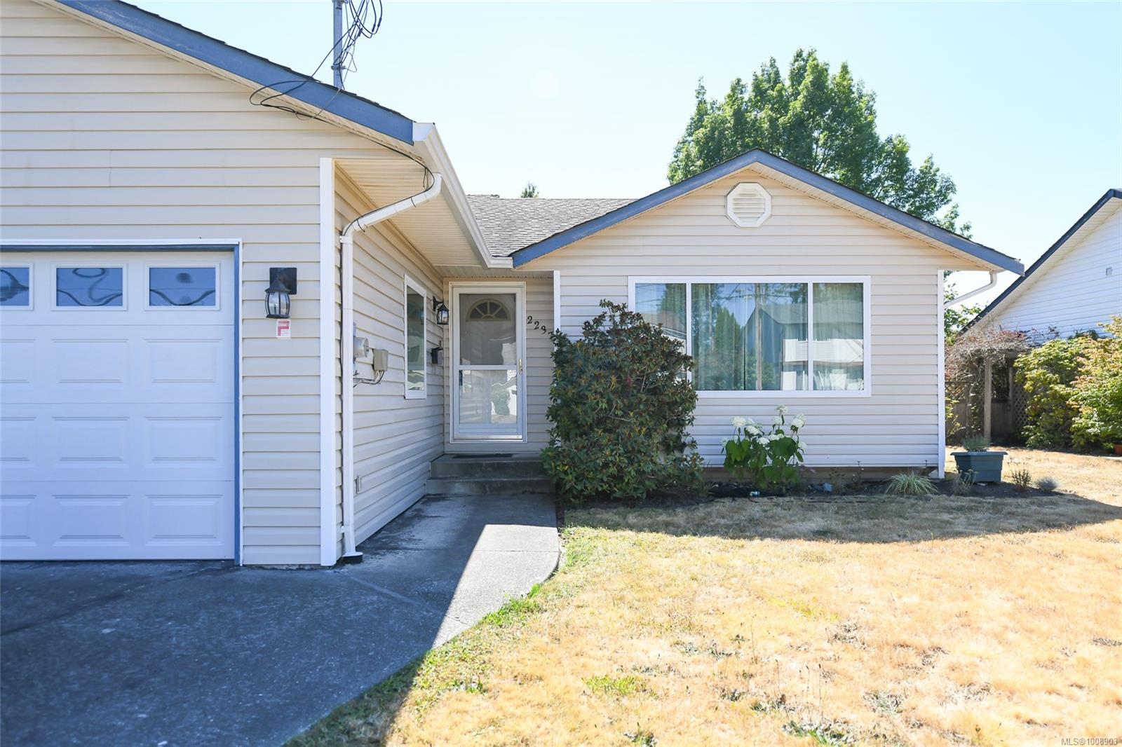 $675,000 - 2237 Tull Ave<br>British Columbia, V9N 7S1