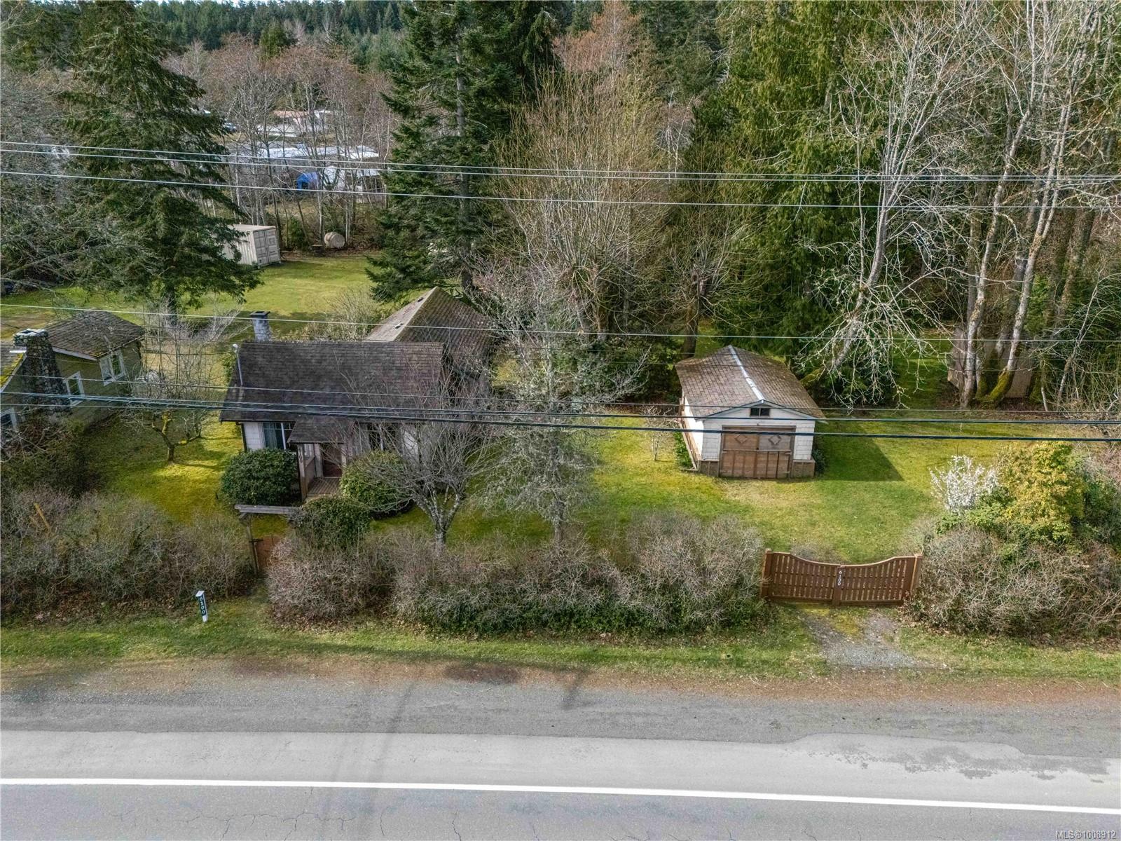 $725,000 - 6100 Island Hwy<br>British Columbia, V9K 2E2