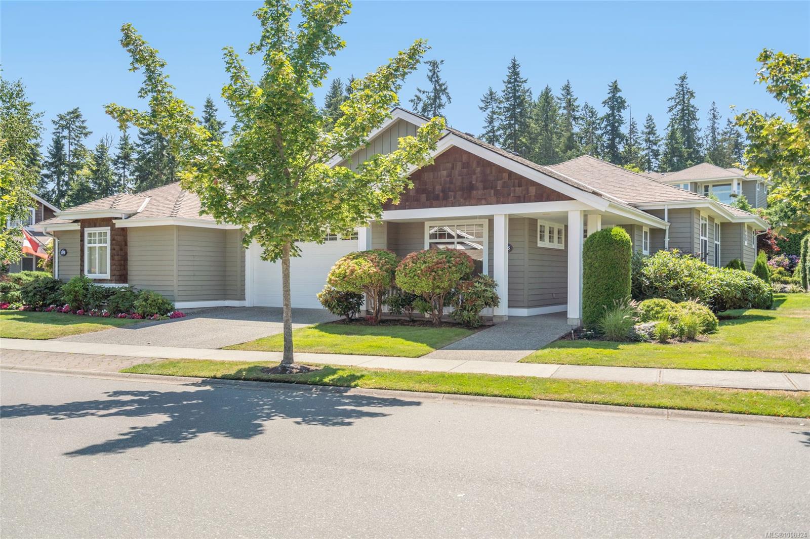 $1,150,000 - 1396 Gabriola Dr<br>British Columbia, V9P 2Y5