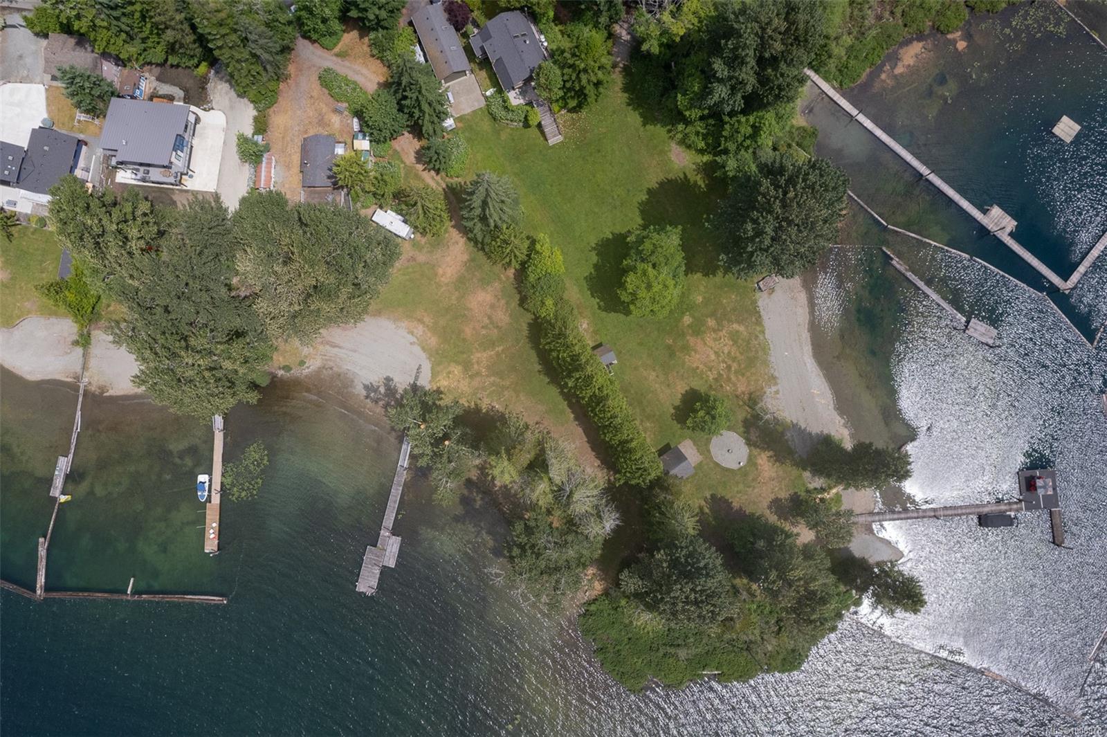 $1,890,000 - 7302 Peri Rd<br>British Columbia, V0R 2G1