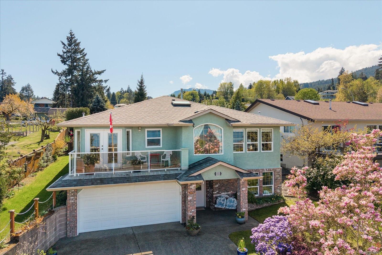 $1,019,000 - 432 Blair Pl<br>British Columbia, V9G 1Y3