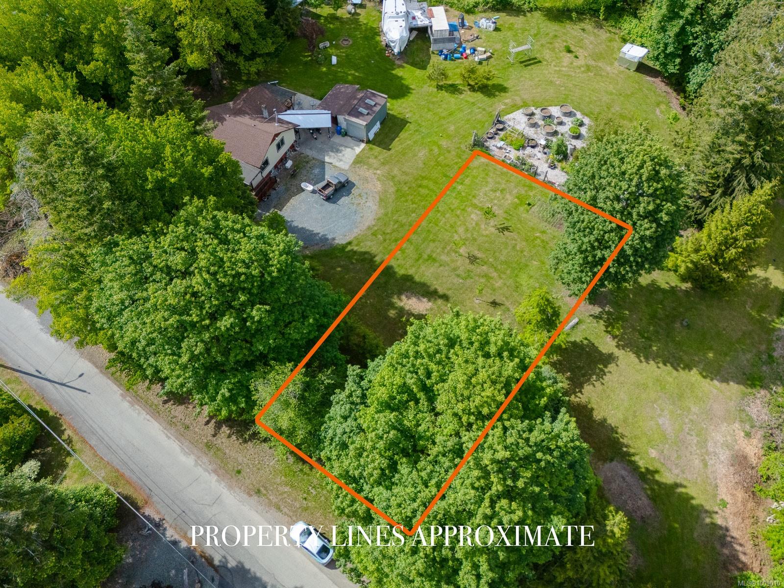 $369,900 - 5817 Compton Rd<br>British Columbia, V0Y 7B7
