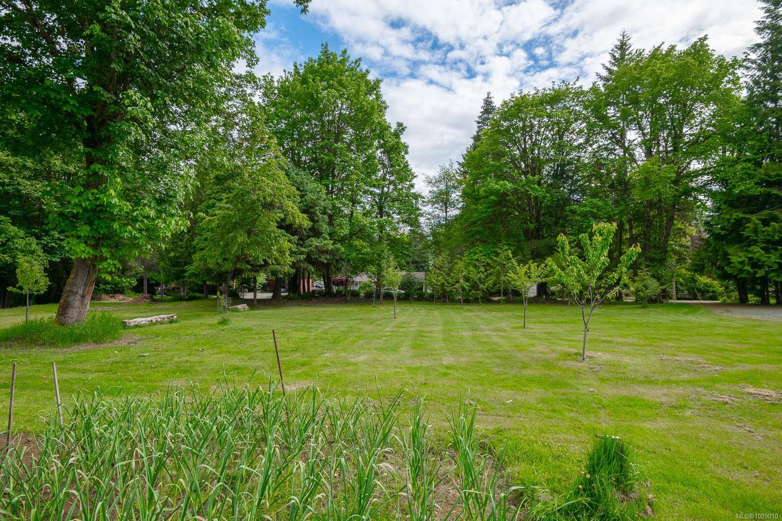 $369,900 - 5817 Compton Rd<br>British Columbia, V0Y 7B7