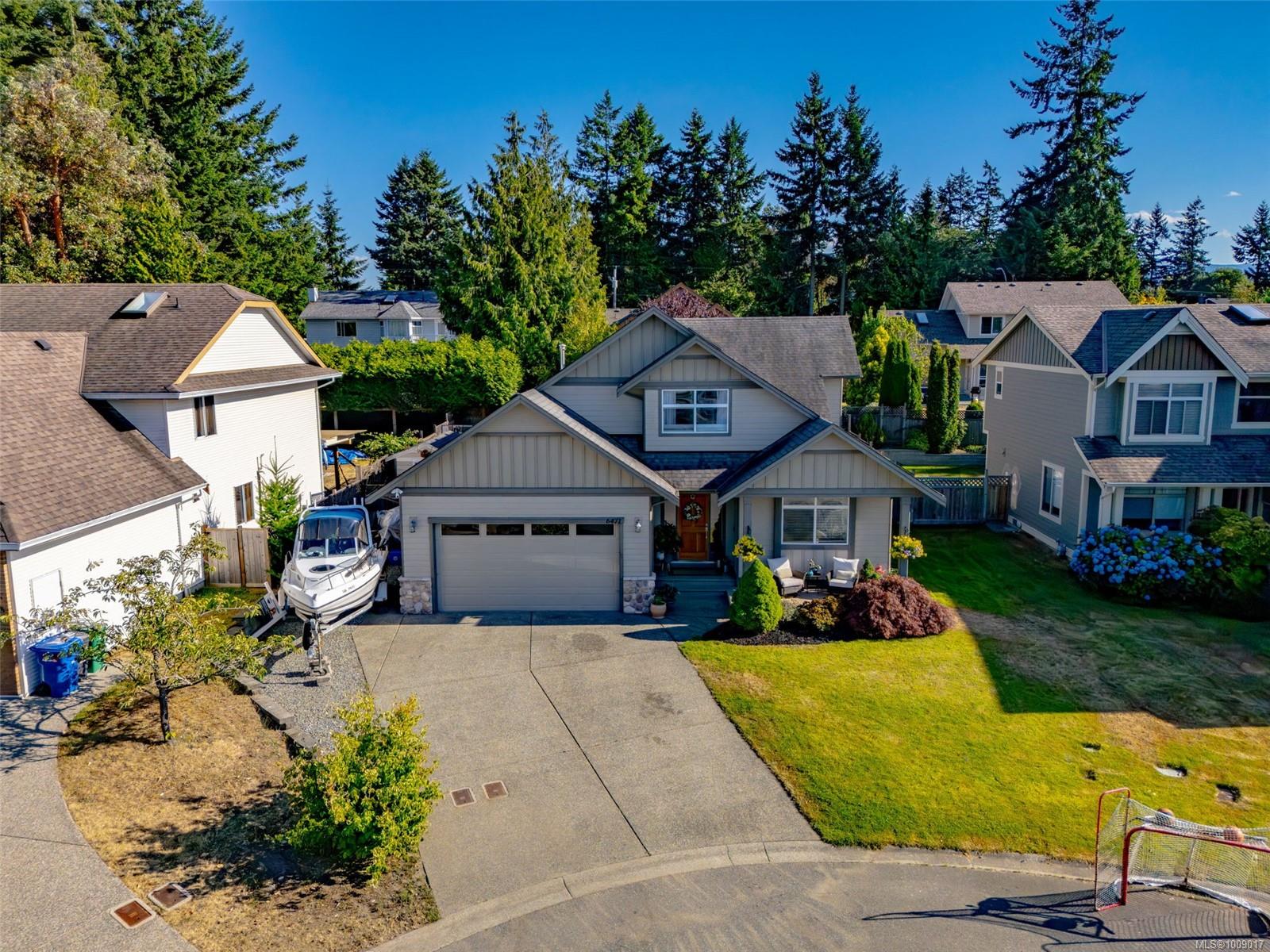 $1,175,000 - 6471 Thornwood Pl<br>British Columbia, V9V 1V9