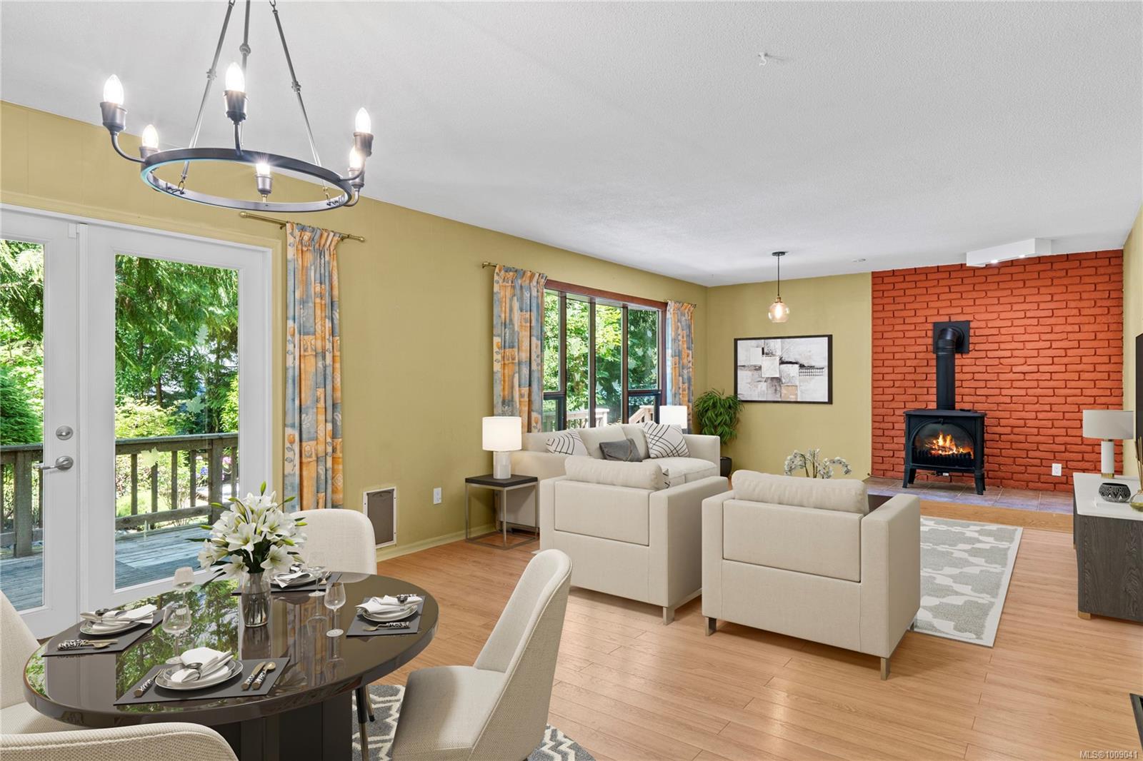 $975,000 - 255 Sunningdale Rd<br>British Columbia, V9K 1L3