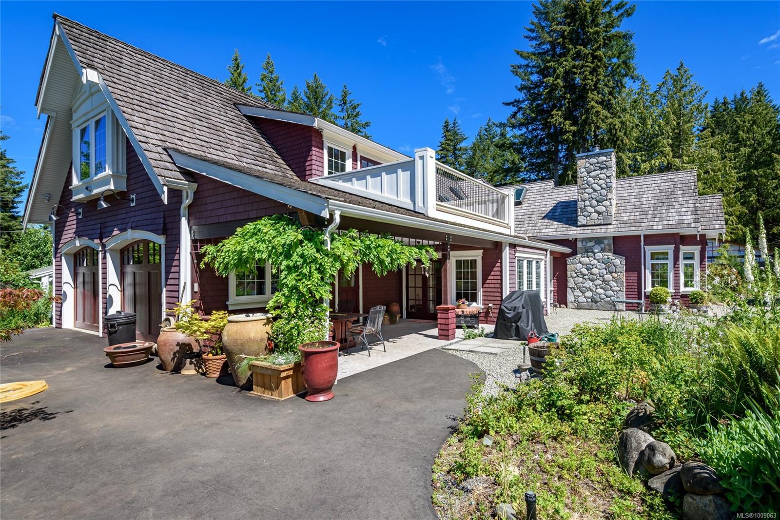 $2,499,000 - 7679 Victor Lane<br>British Columbia, V0R 1W0