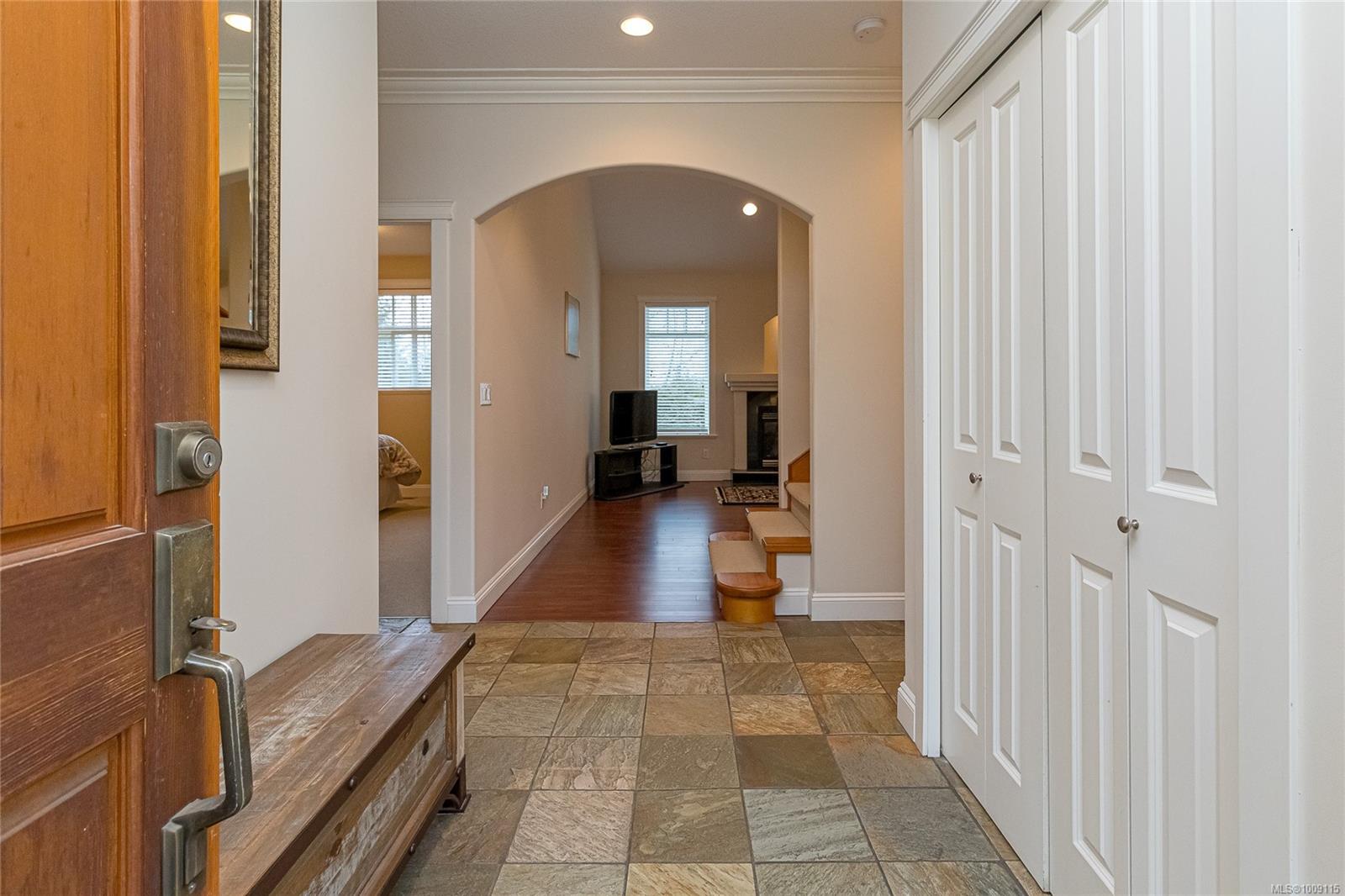$1,349,900 - 2559 Myles Lake Rd<br>British Columbia, V9X 1E7