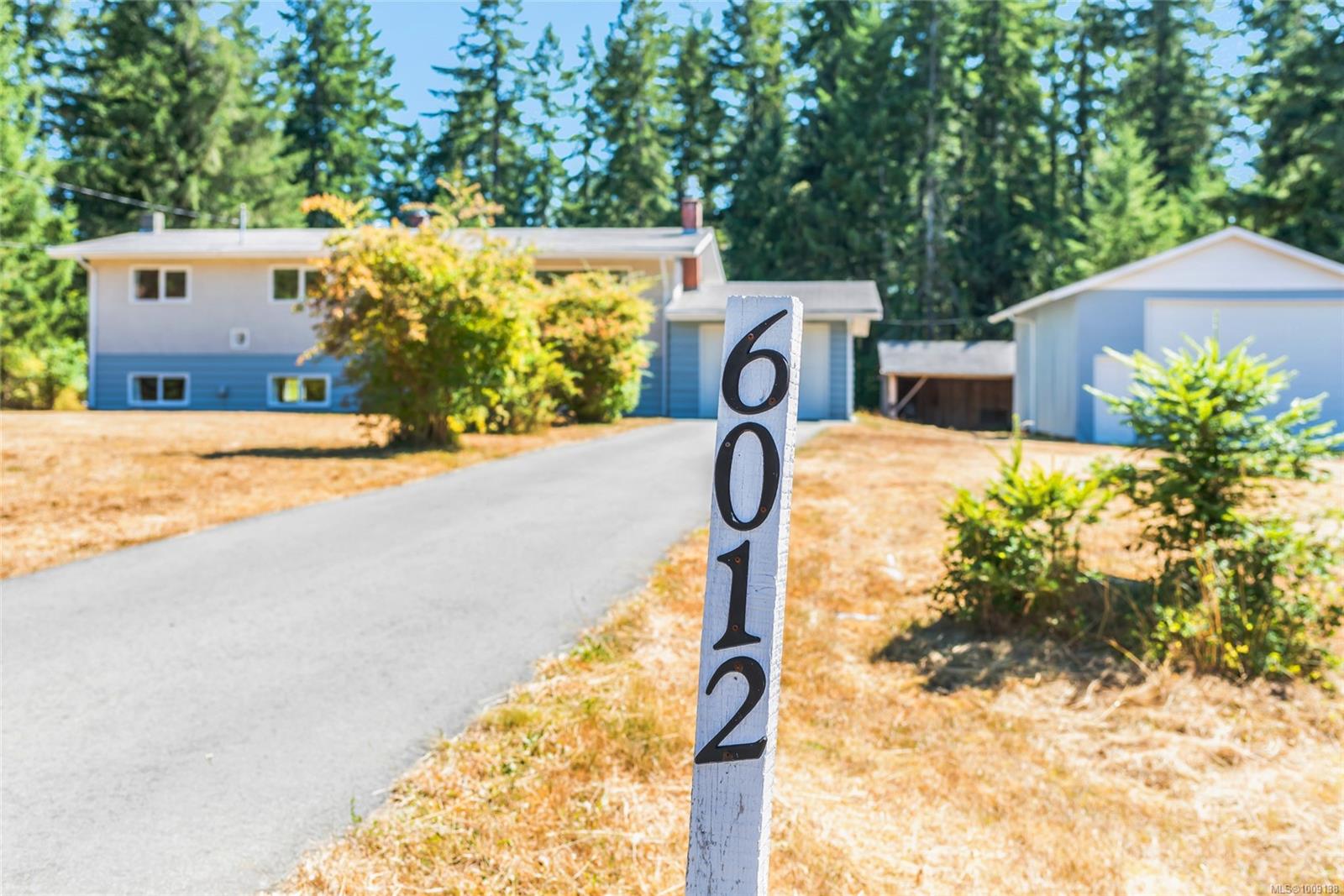 $849,900 - 6012 Wadena Rd<br>British Columbia, V9Y 8X1