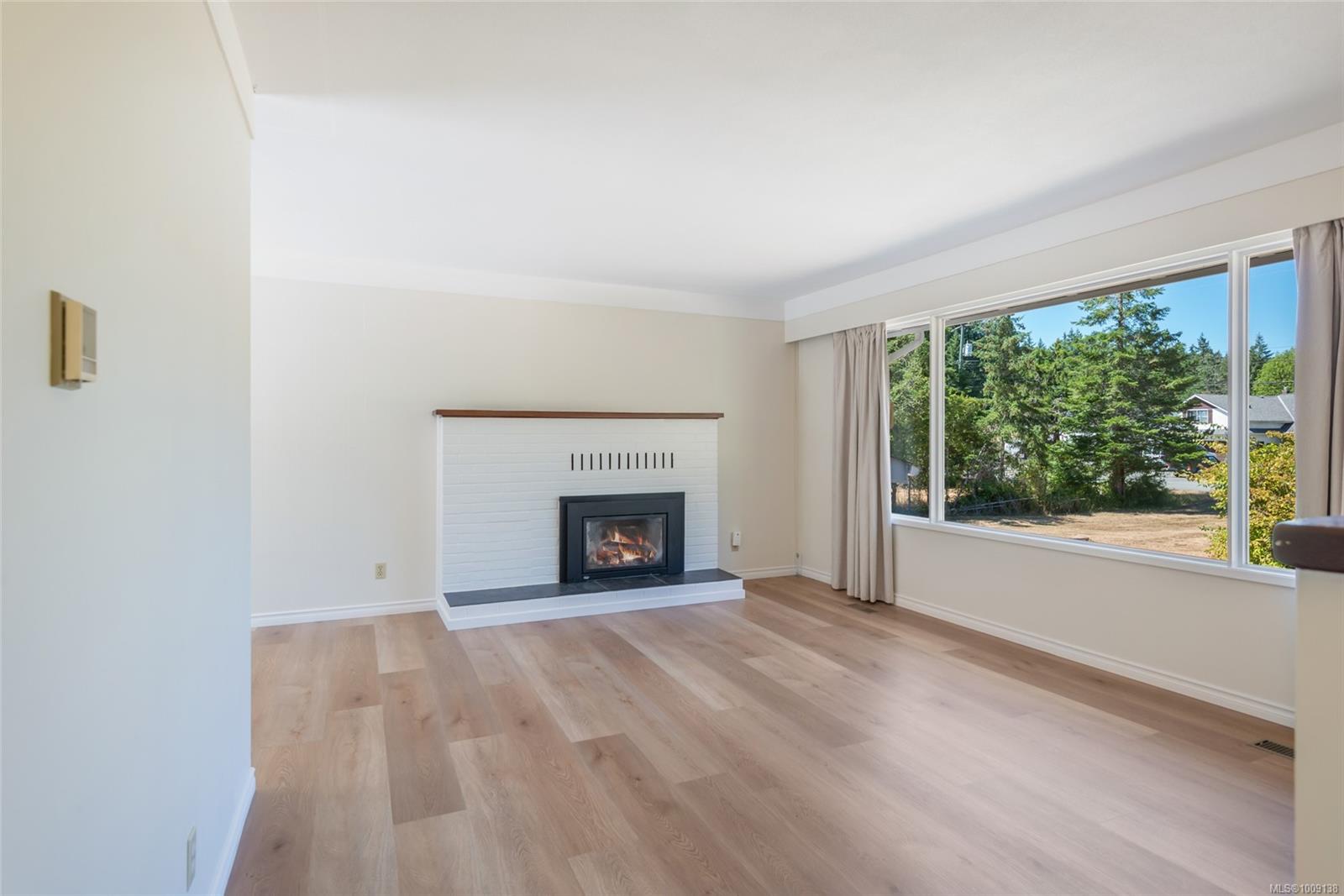 $849,900 - 6012 Wadena Rd<br>British Columbia, V9Y 8X1