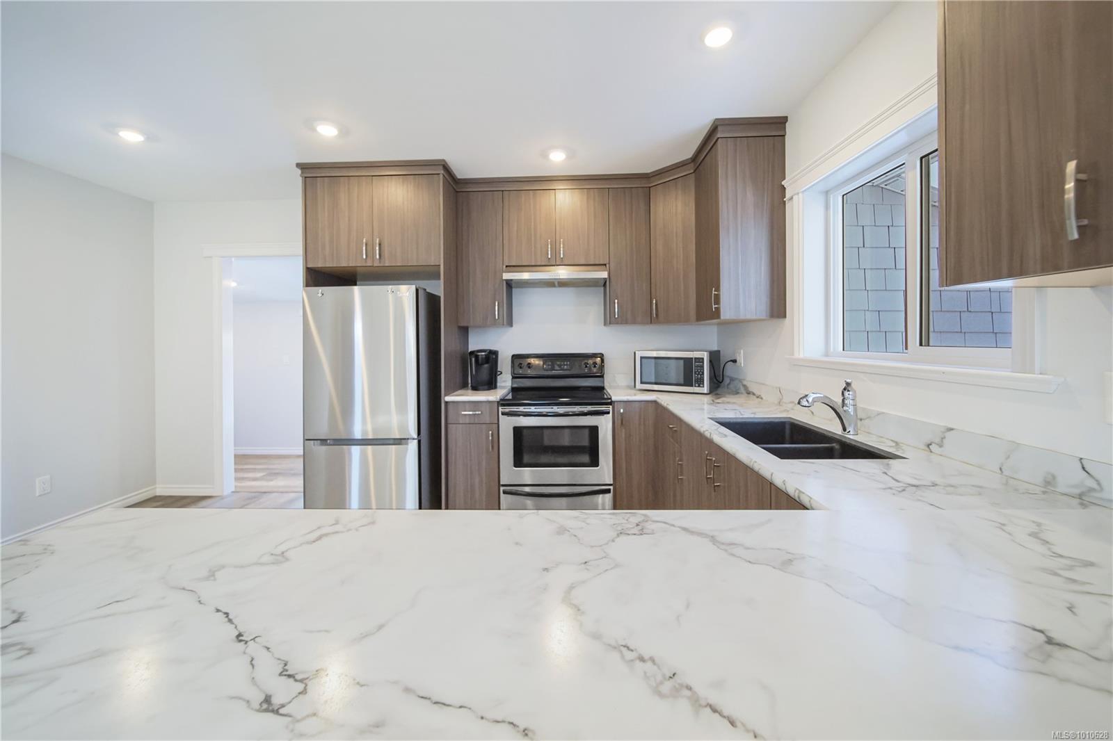 2833 2nd Ave, (PA Port Alberni) Port Alberni British Columbia, V9Y 1Z4 $479,000