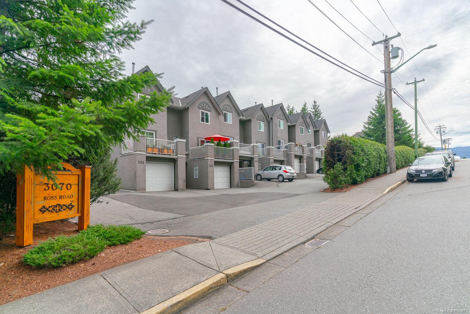 $419,000 - 3070 Ross Rd<br>Nanaimo, British Columbia, V9T 2S4