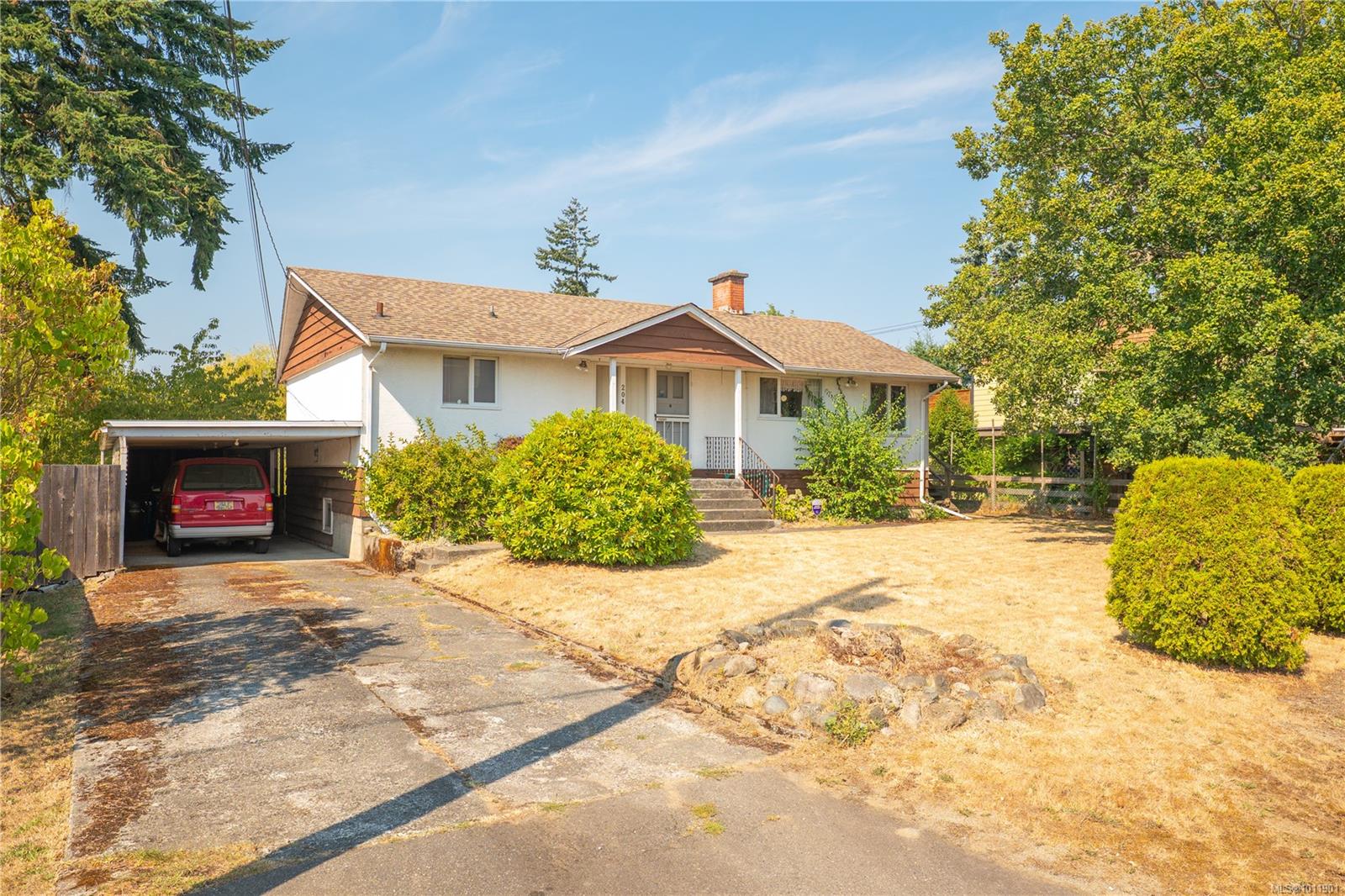 204 Columbia St, (Na South Nanaimo) Nanaimo British Columbia, V9R 4M2 $589,000