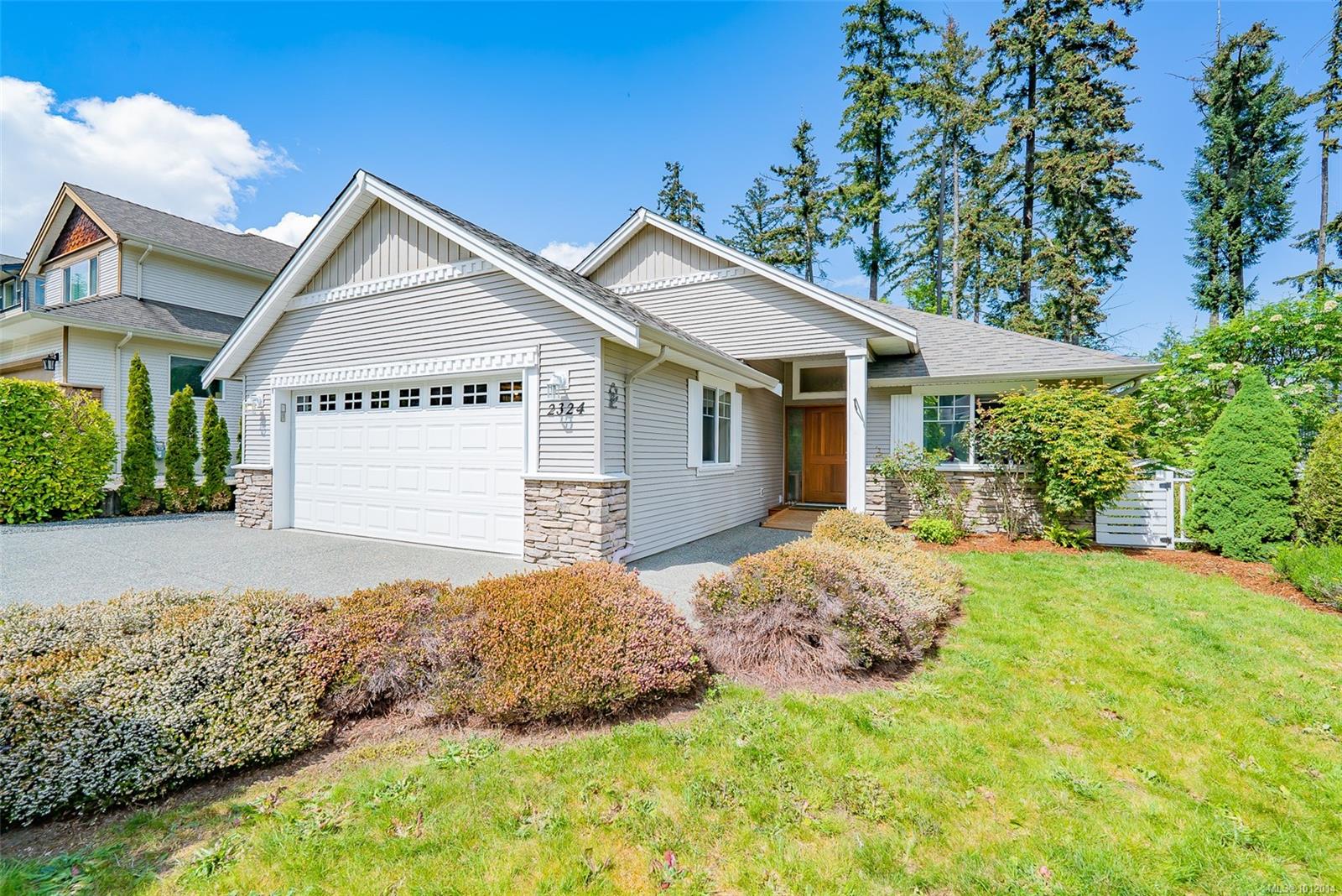 $834,900 - 2324 Dodds Rd<br>Nanaimo, British Columbia, V9X 1Y3