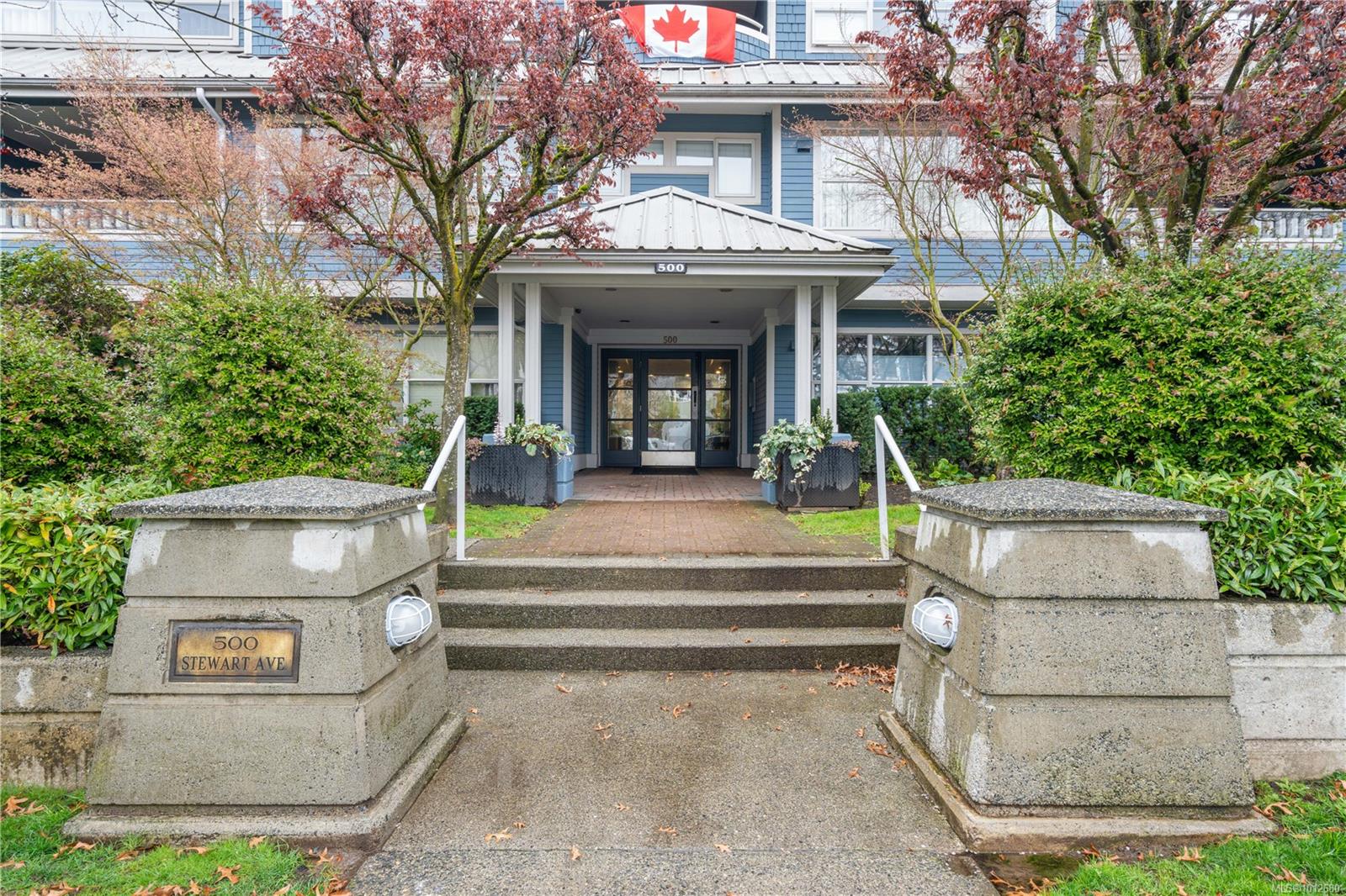 500 Stewart Ave, (Na Brechin Hill) Nanaimo British Columbia, V9S 5T5 $549,000