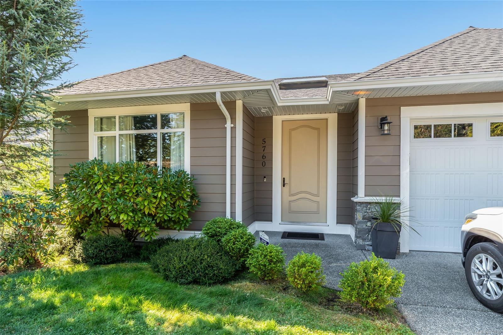 $1,199,000 - 5760 Linley Valley Dr<br>Nanaimo, British Columbia, V9T 0G6