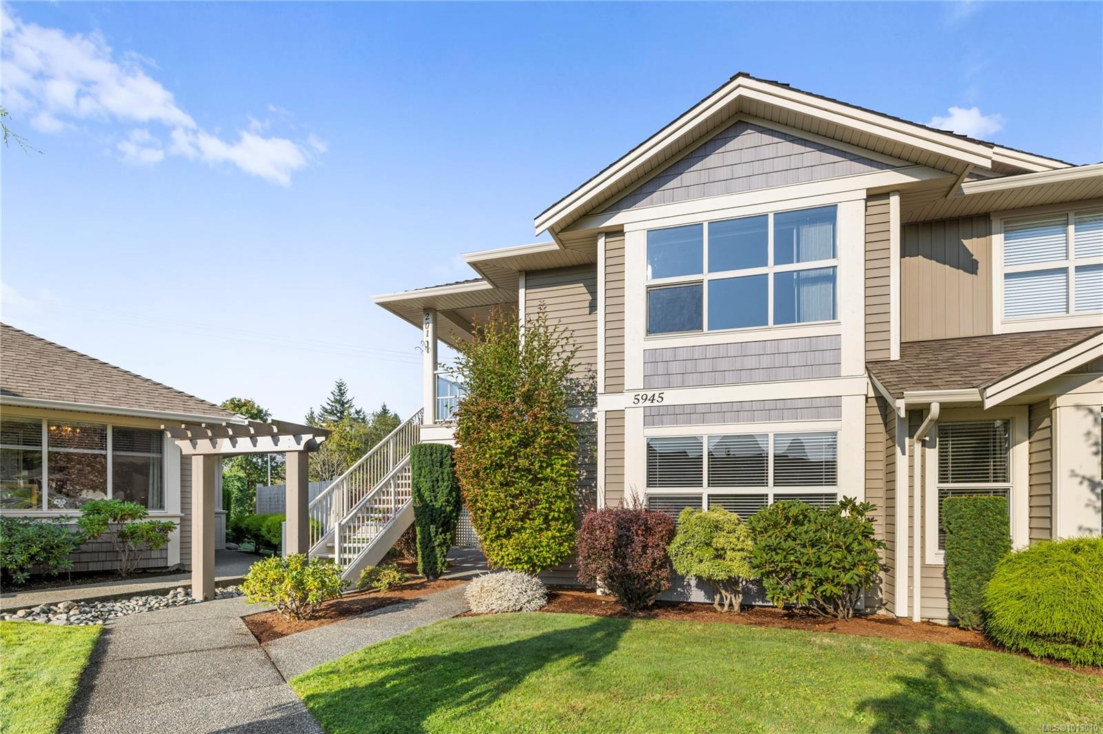 $534,900 - 5945 Kaden Pl<br>Nanaimo, British Columbia, V9T 0B5