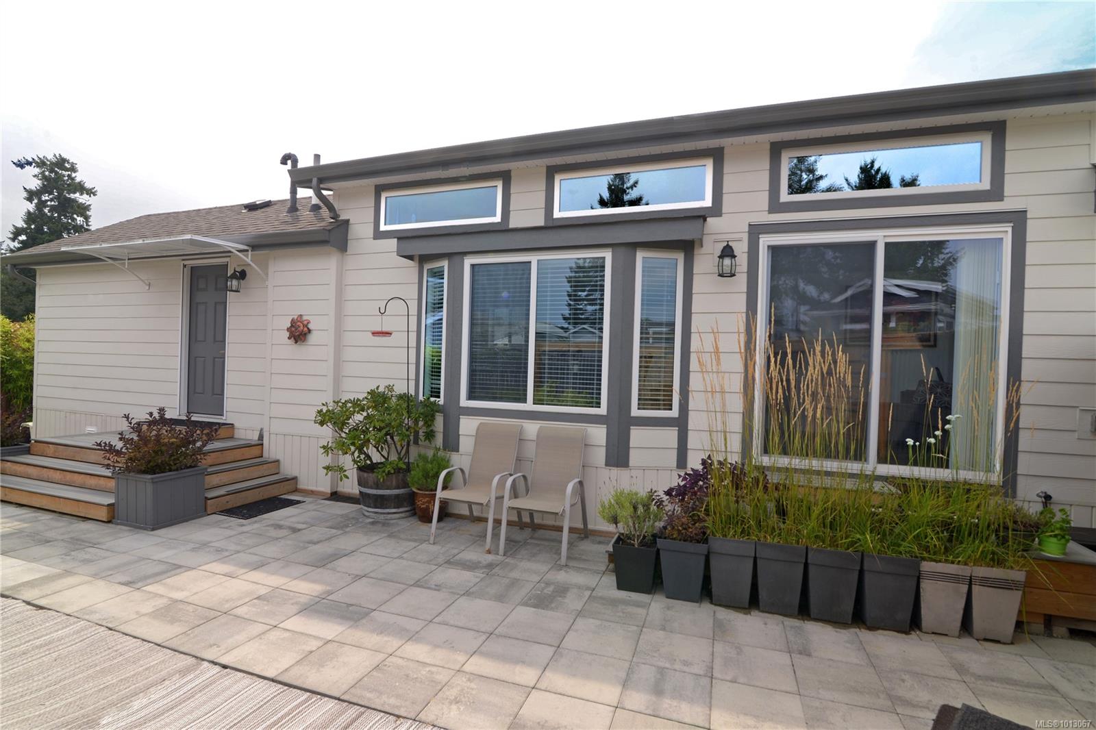 $418,800 - 2133 Henderson Lake Way<br>Nanaimo, British Columbia, V9R 6X7