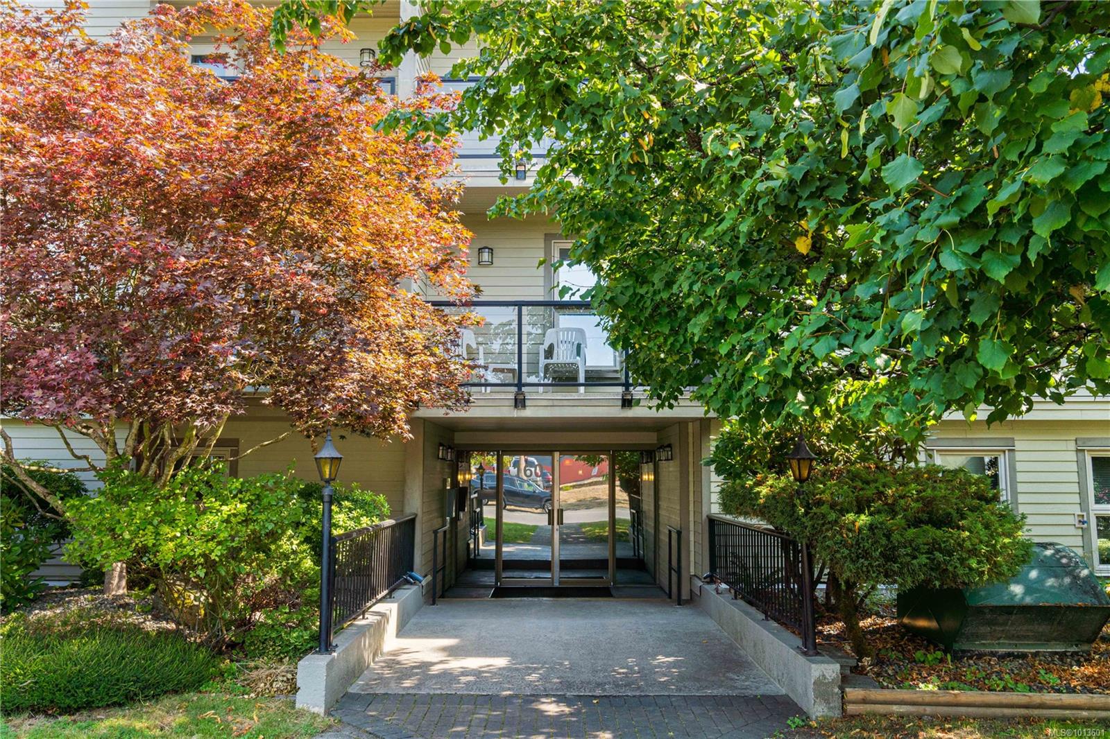160 Vancouver Ave, (Na Brechin Hill) Nanaimo British Columbia, V9S 4E8 $375,000