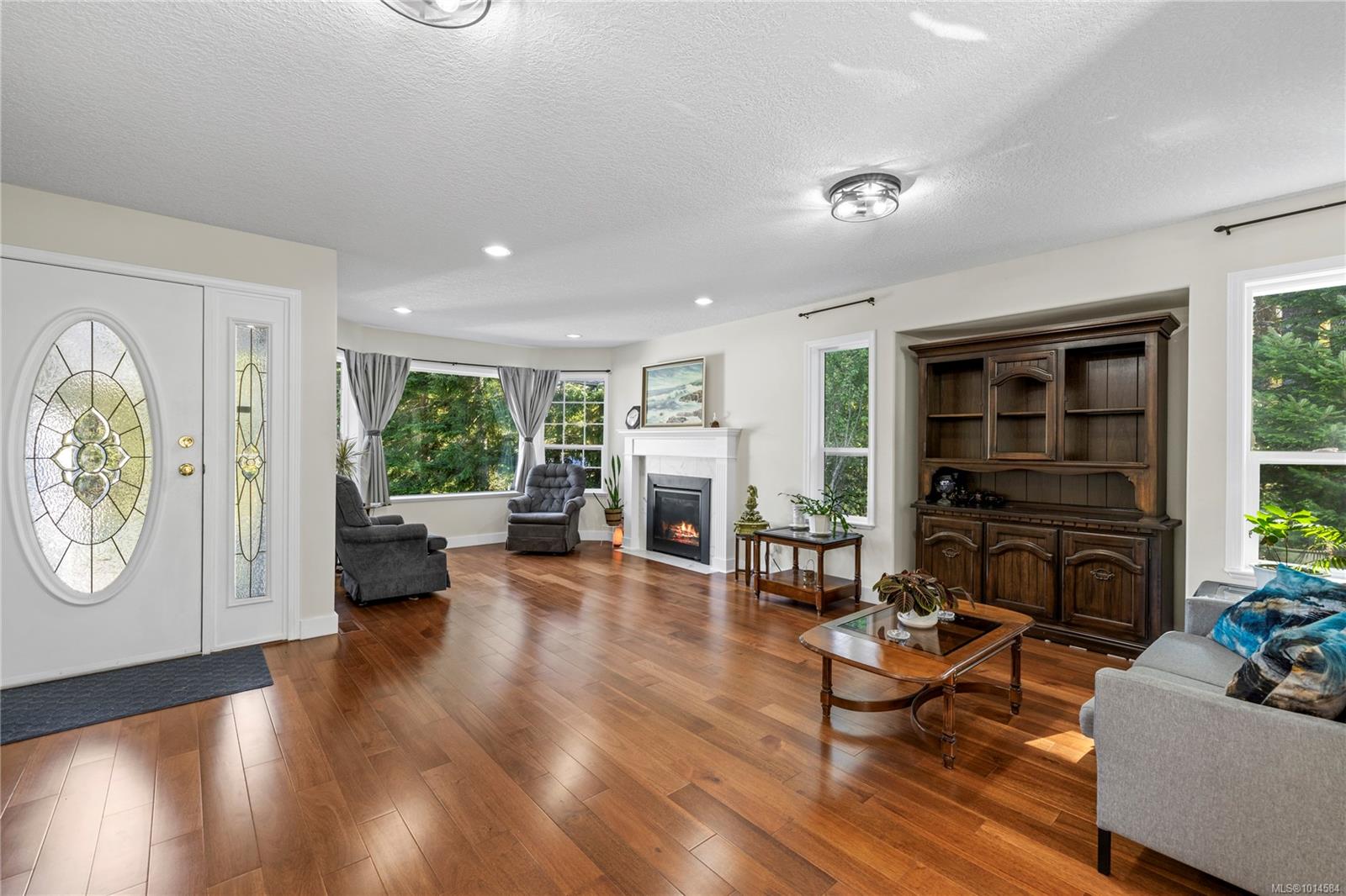 $899,900 - 5084 Arden Rd<br>Port Alberni, British Columbia, V9Y 8R5