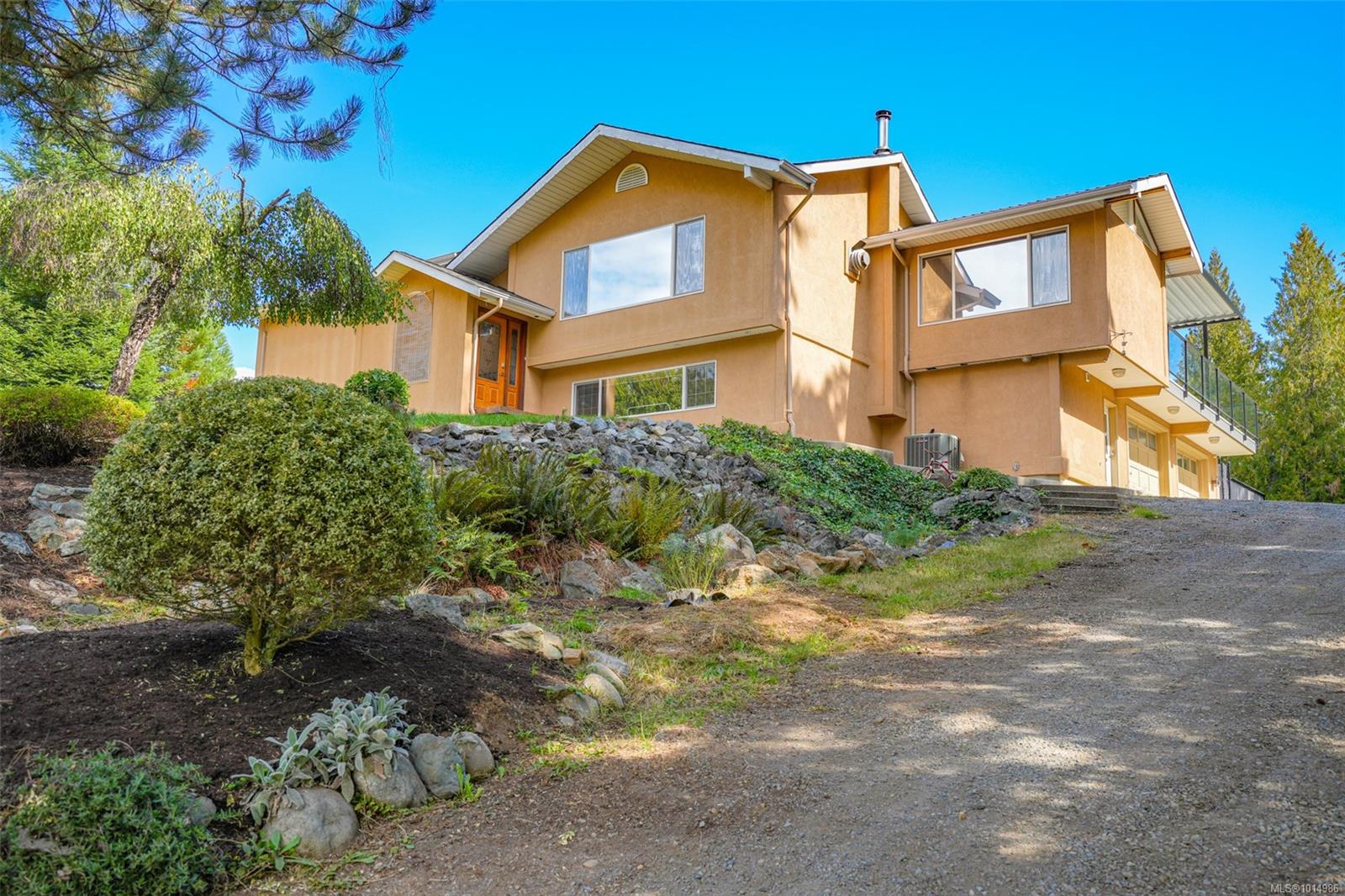$1,089,000 - 5953 Stuart Ave<br>Port Alberni, British Columbia, V9Y 9E6