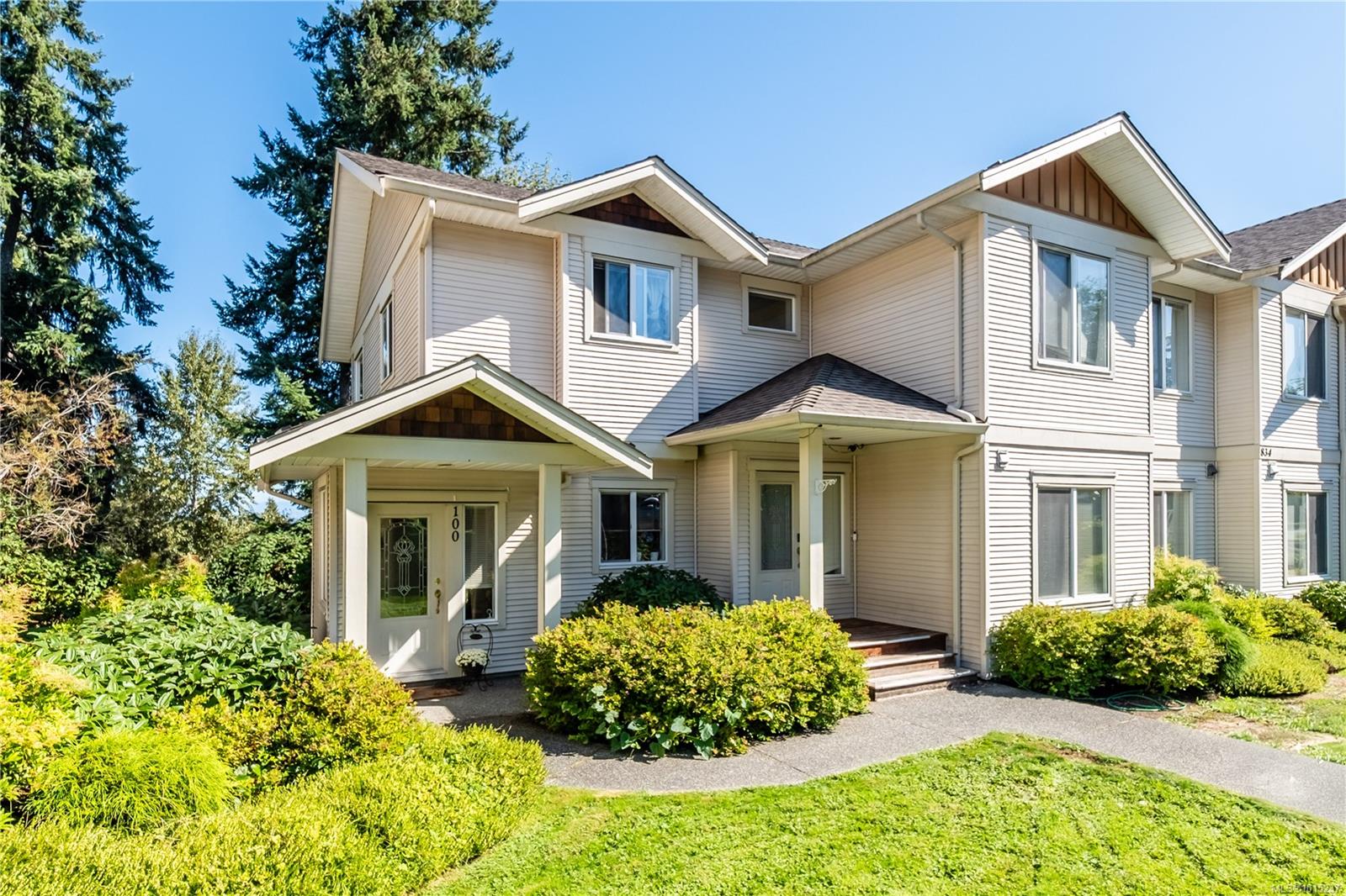 834 Varsity Way, (Na University District) Nanaimo British Columbia, V9R 0A4 $568,000