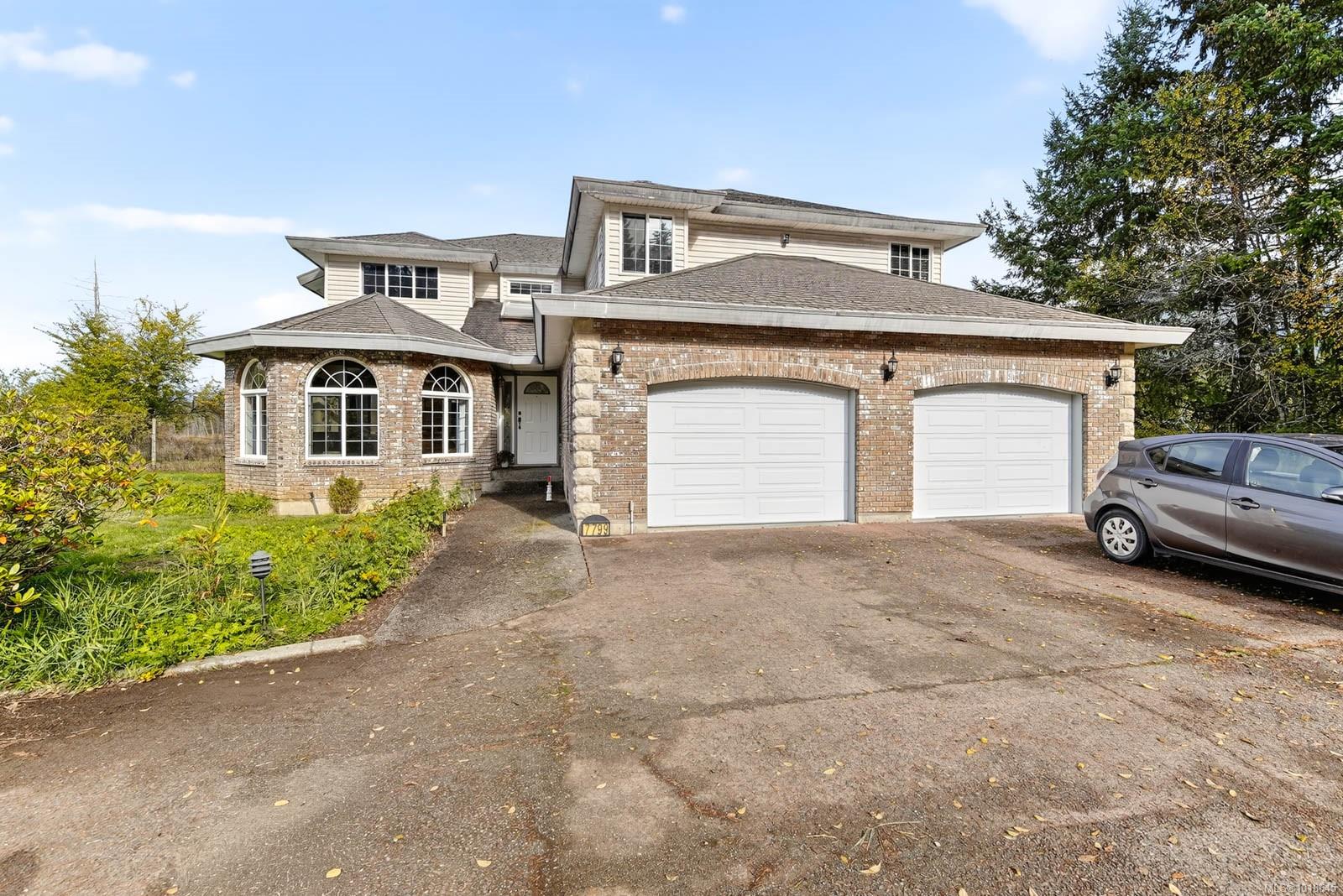 $1,098,000 - 7799A Beaver Creek Rd<br>Port Alberni, British Columbia, V9Y 8M9