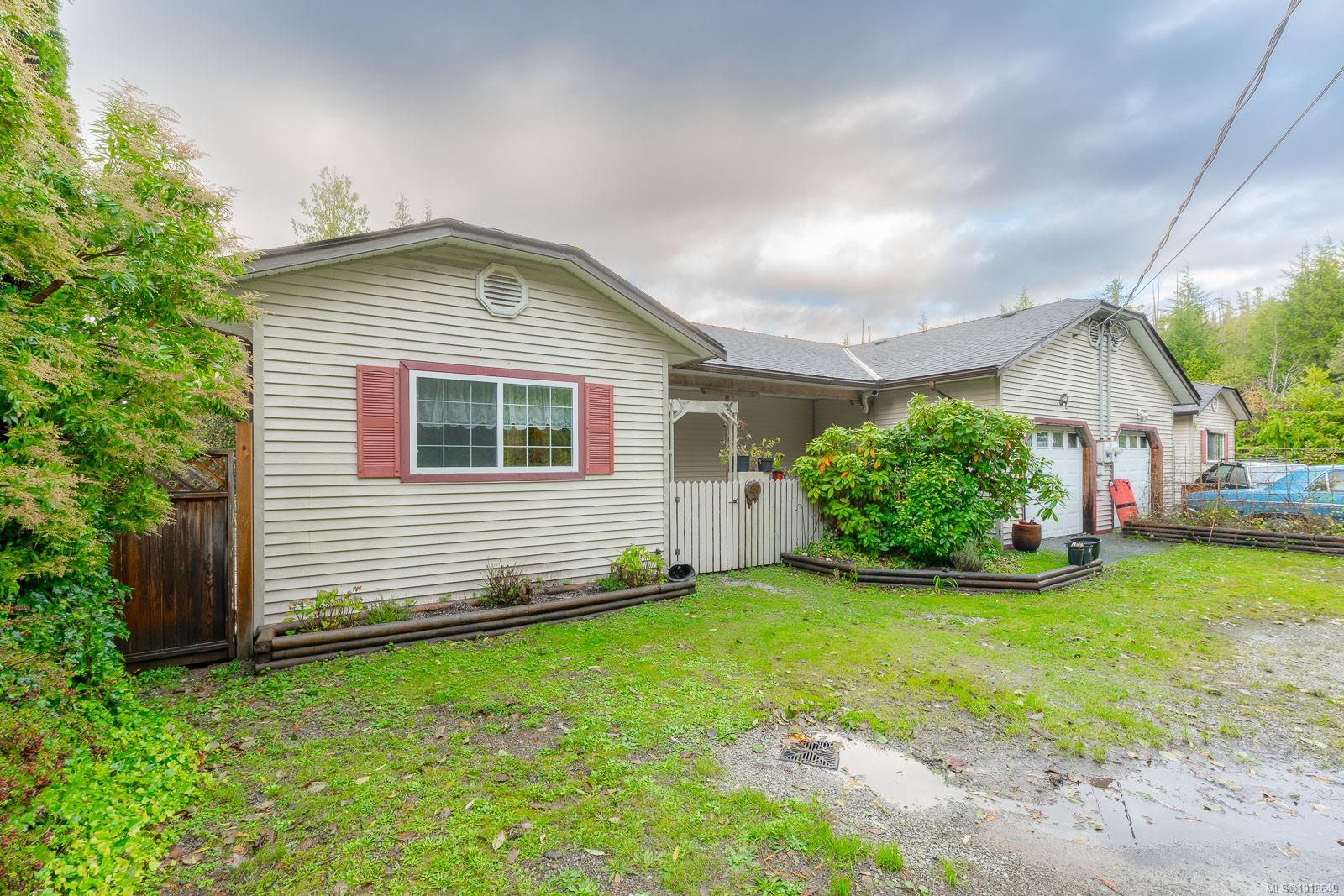 $549,000 - 280 Binnacle Rd<br>Bamfield, British Columbia, V0R 1B0