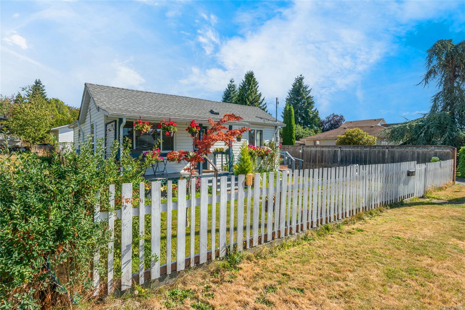 $424,900 - 4955 Elizabeth St<br>Port Alberni, British Columbia, V9Y 6M4