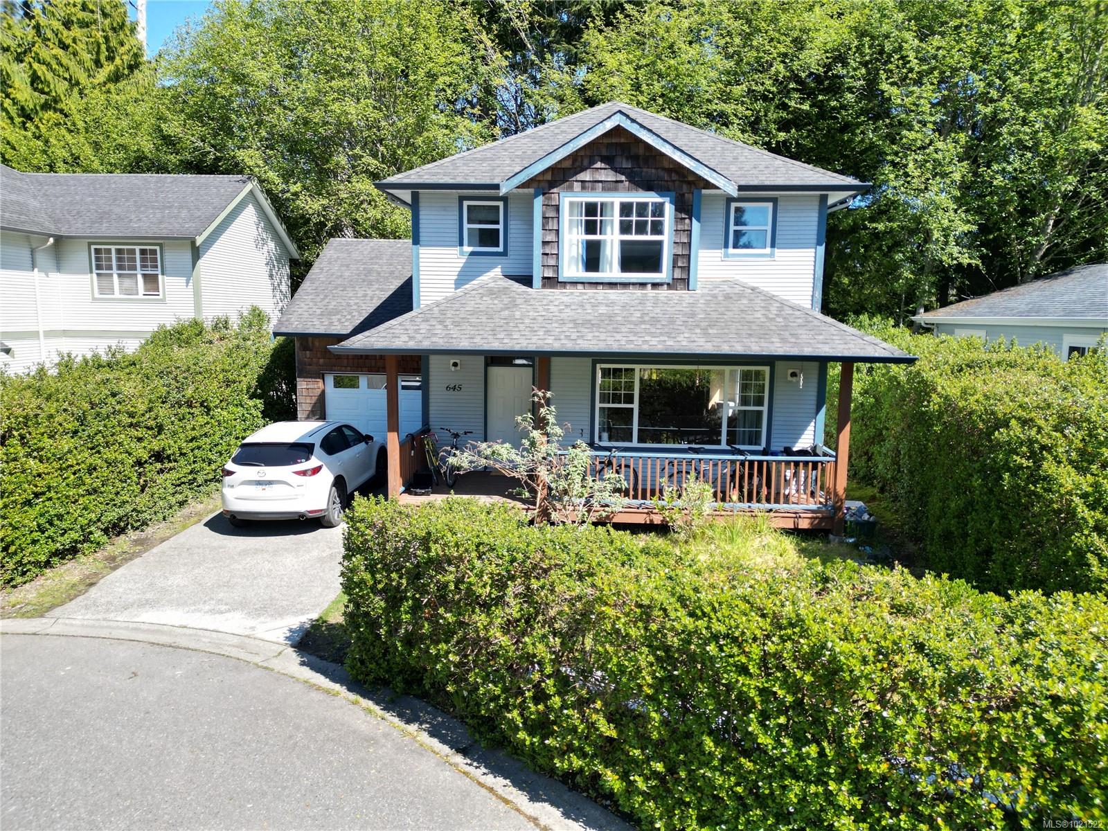 $999,000 - 645 Shore Pine Cres<br>Tofino, British Columbia, V0R 2Z0