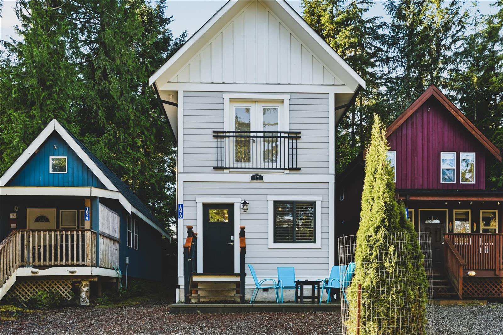 $799,000 - 1078 Tyee Terr<br>Ucluelet, British Columbia, V0R 3A0