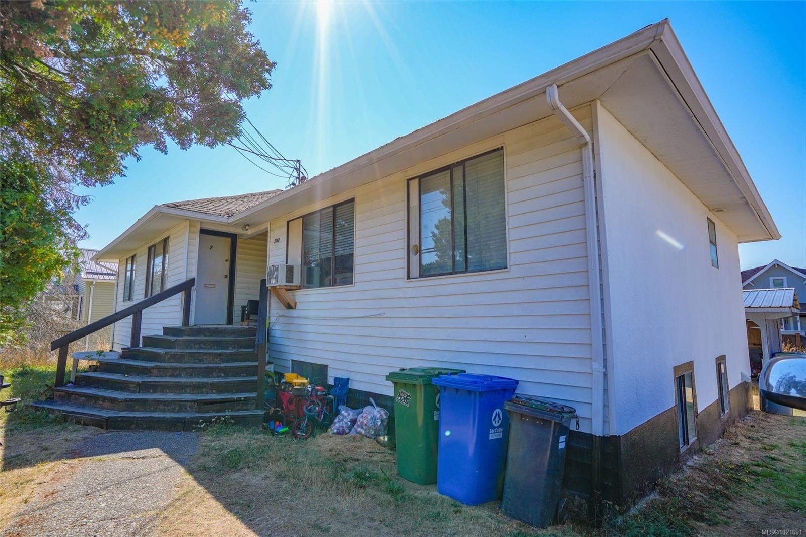 $675,000 - 2758 Anderson Ave<br>Port Alberni, British Columbia, V9Y 2V8