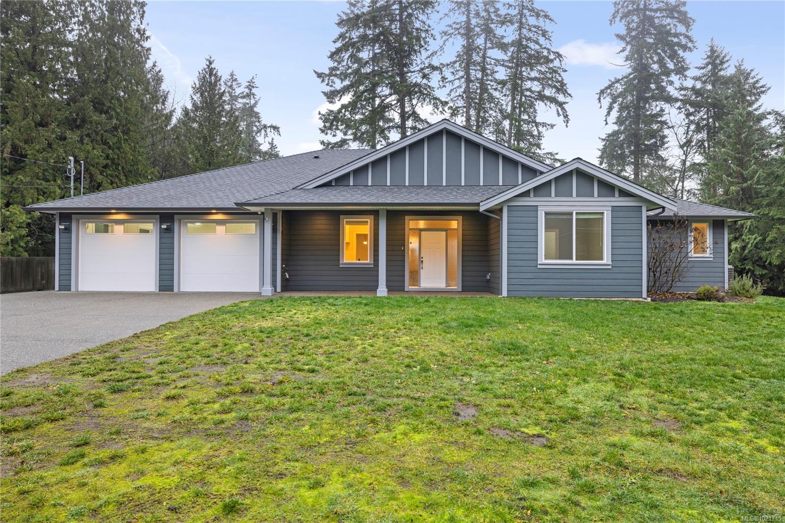 $1,375,000 - 2168 Waring Rd<br>Nanaimo, British Columbia, V9X 1T7