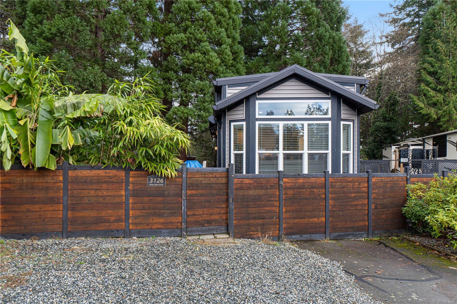 3126 Elsie Lake Cir, (Na South Jingle Pot) Nanaimo British Columbia, V9R 0M3 $431,500