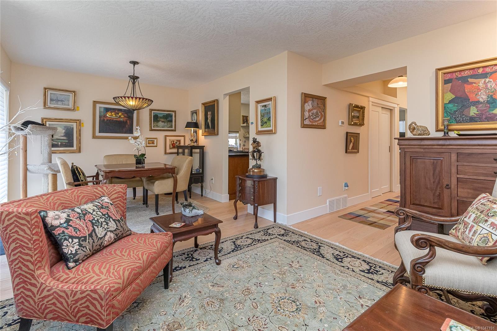 901-4515 Pipeline Rd — listing photo 11 of 43