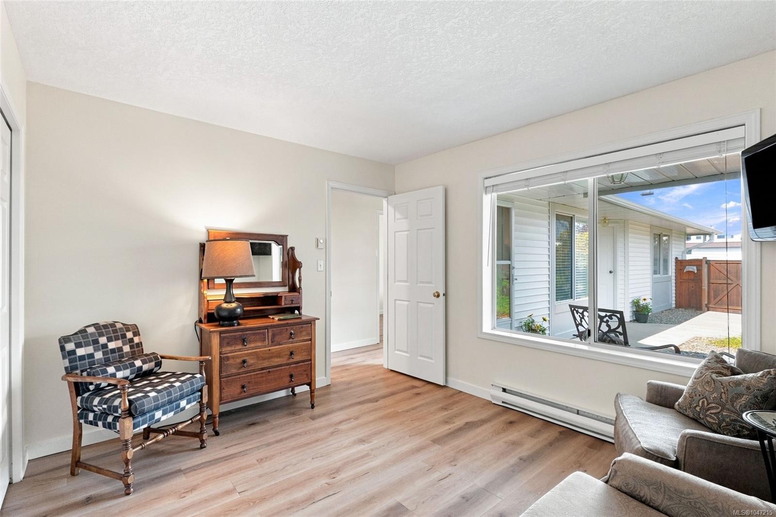 7-144 Fourth Ave — listing photo 8 of 29