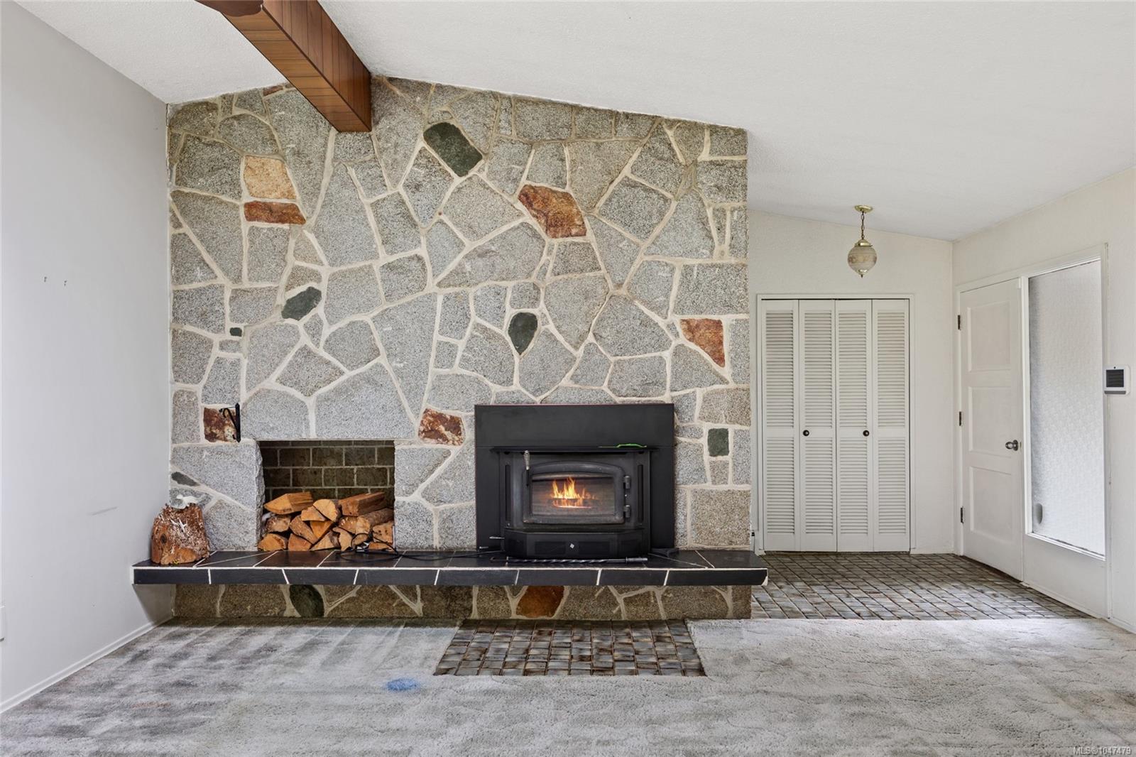 3054 Stephen Rd — listing photo 12 of 55