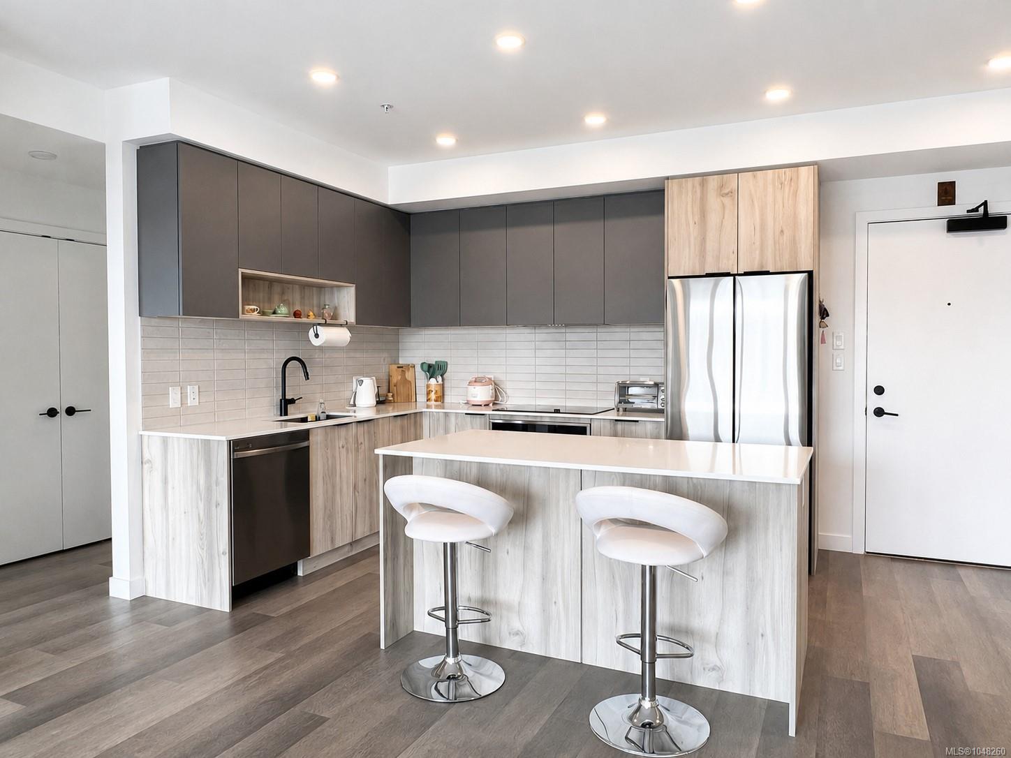 3564B Ryder Hesjedal Way, Colwood