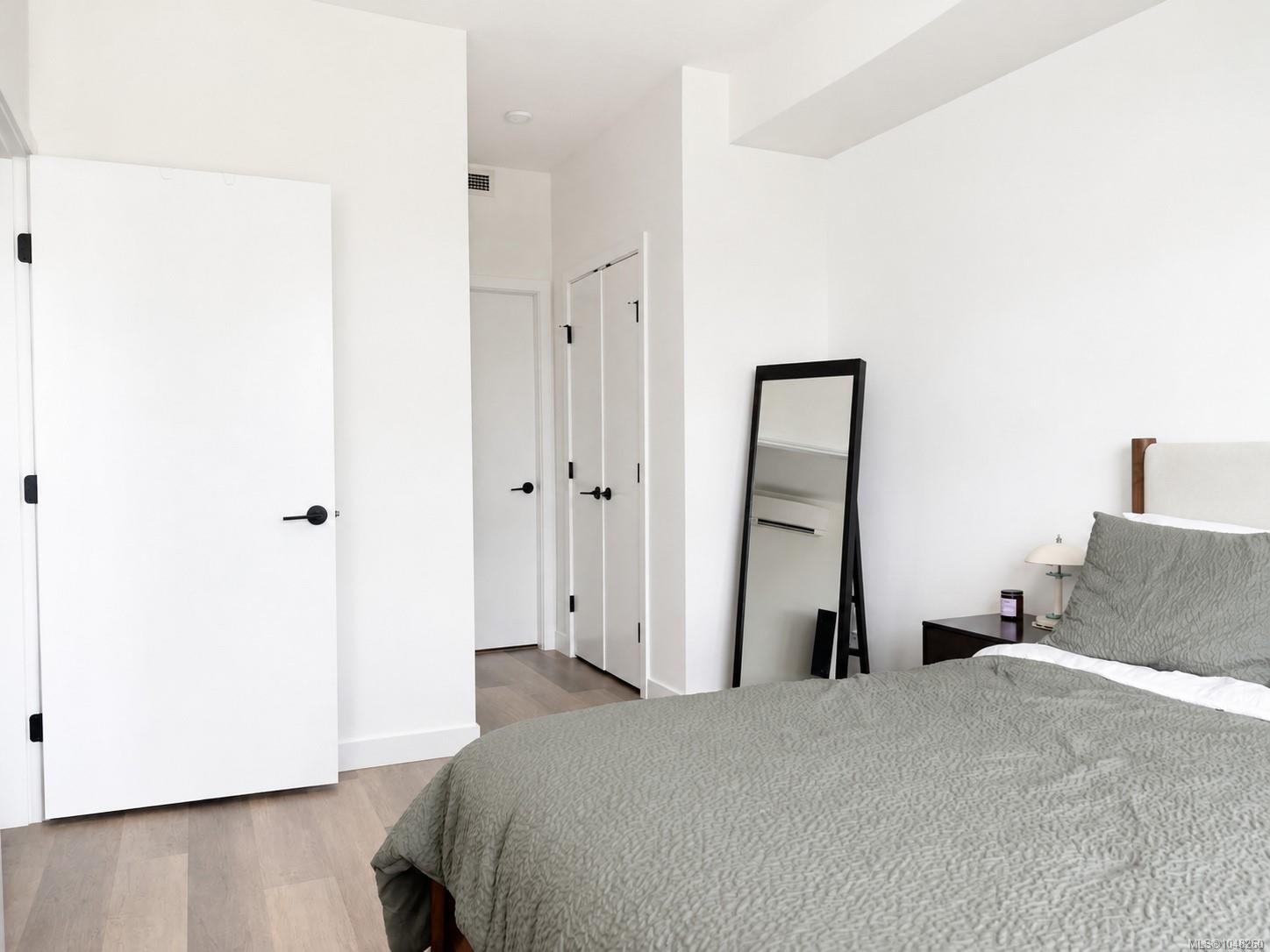 311-3564 Ryder Hesjedal Way — listing photo 14 of 23