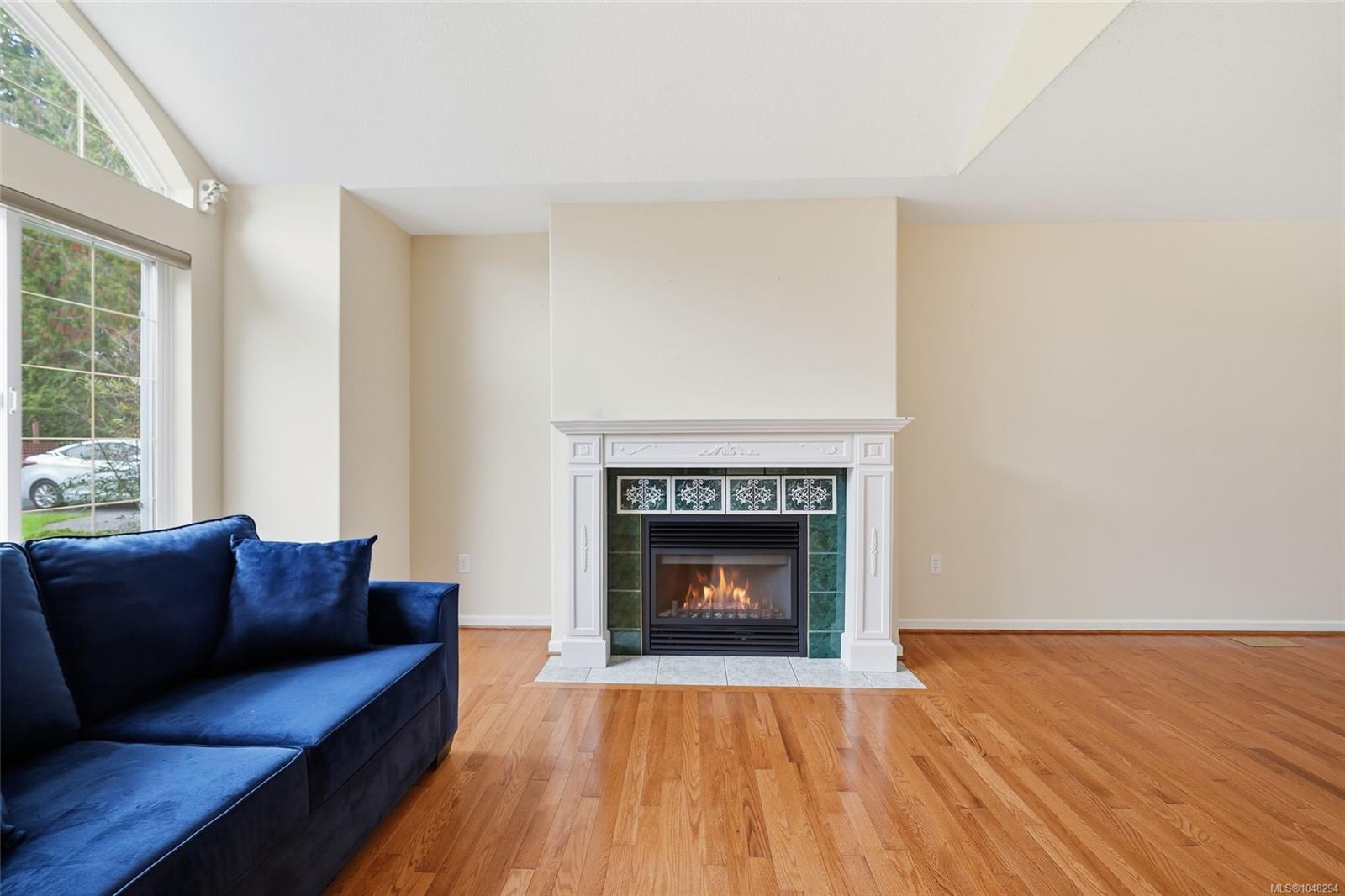 16-850 Arbutus St — listing photo 8 of 47