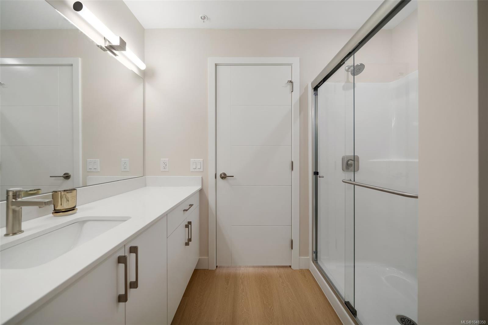 308-777 Station Ave — listing photo 10 of 23