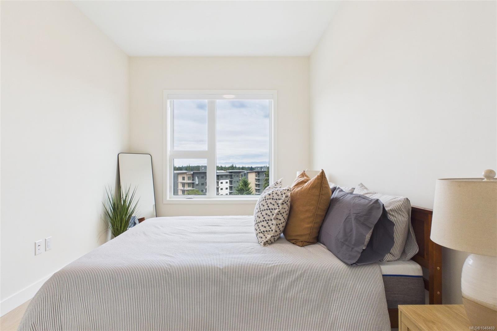 511-777 Station Ave — listing photo 13 of 25
