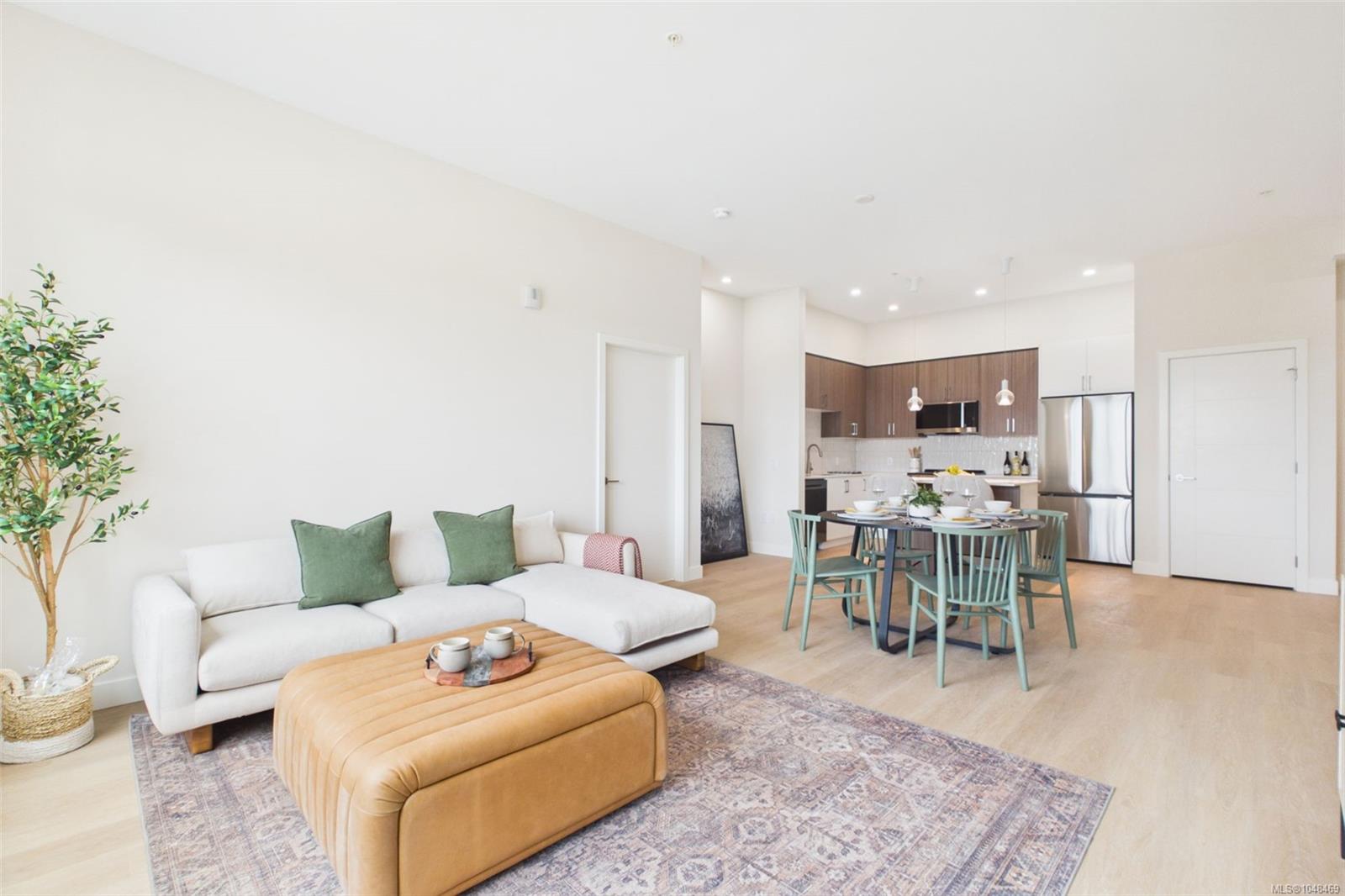 511-777 Station Ave — listing photo 10 of 25