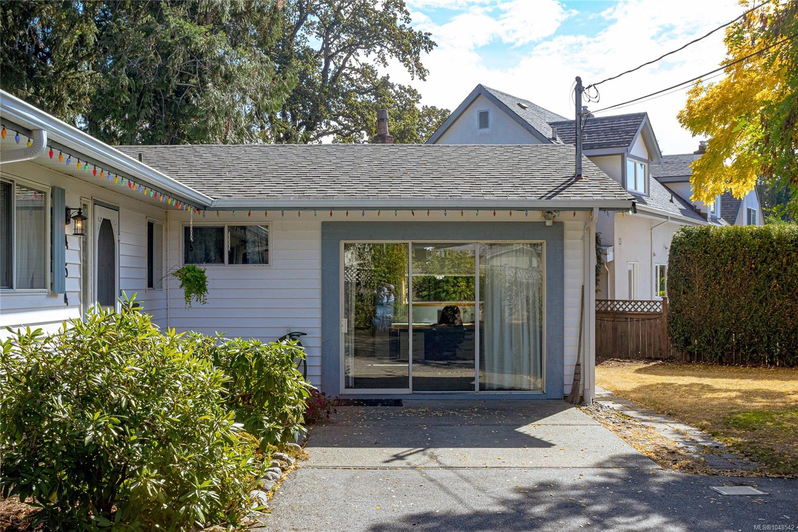 4541 Elk Lake Dr — listing photo 7 of 47