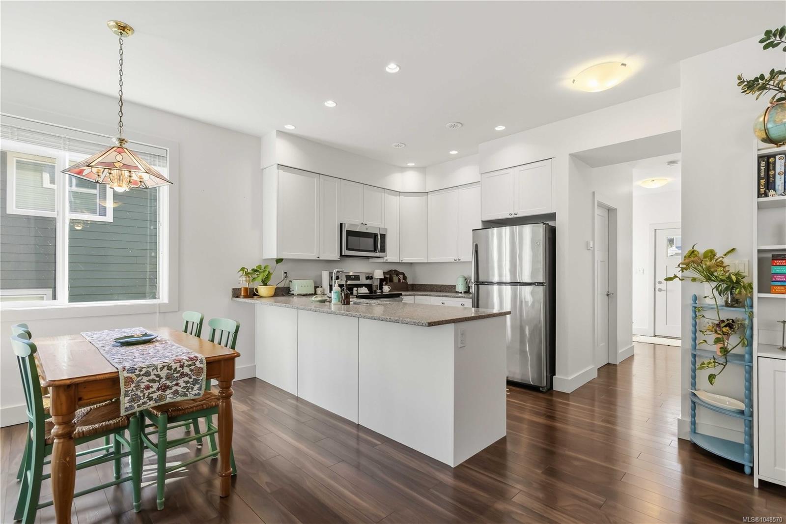 117-2117 Charters Rd — listing photo 11 of 33
