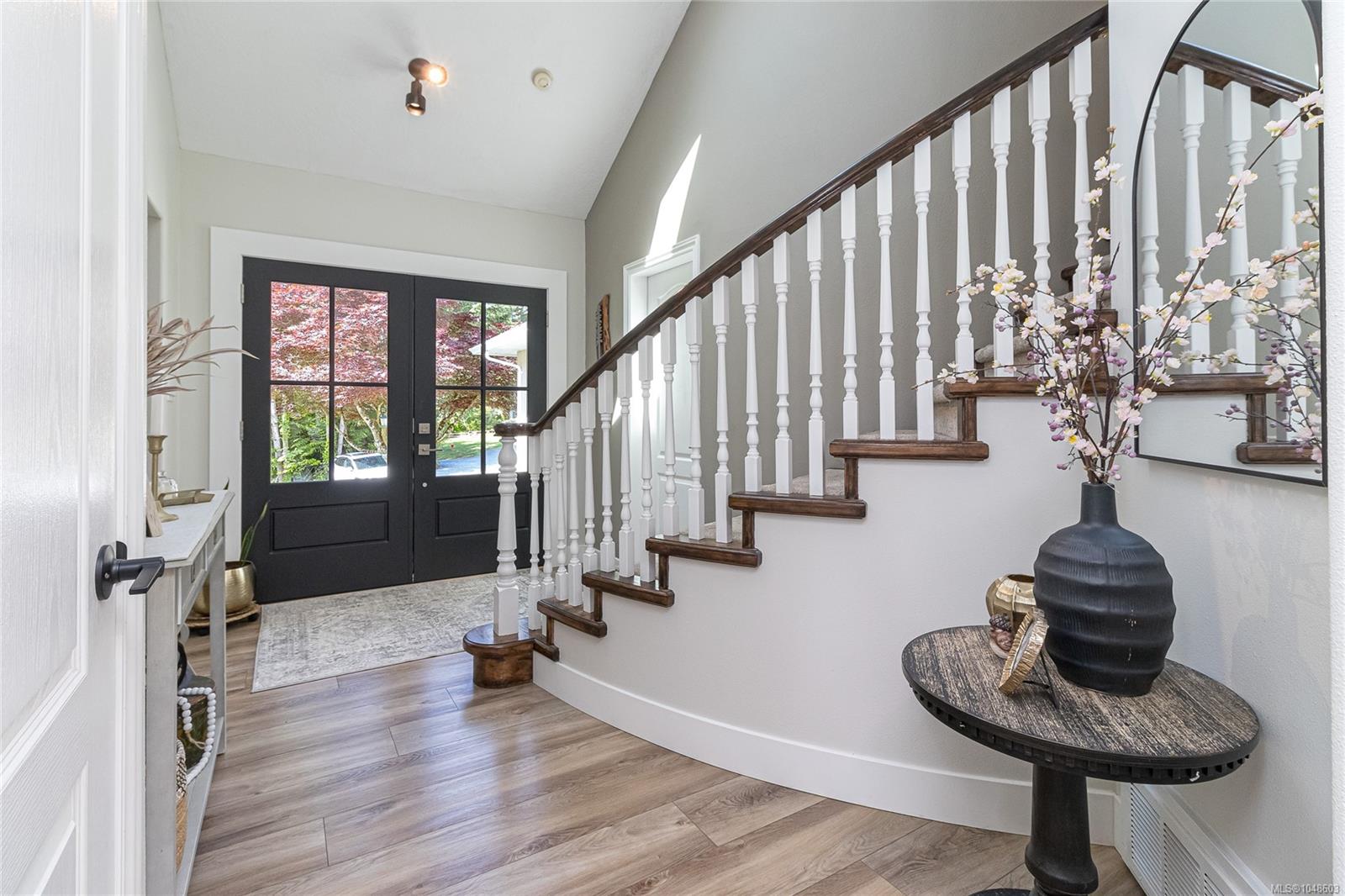 1650 Tatlow Rd — listing photo 8 of 58