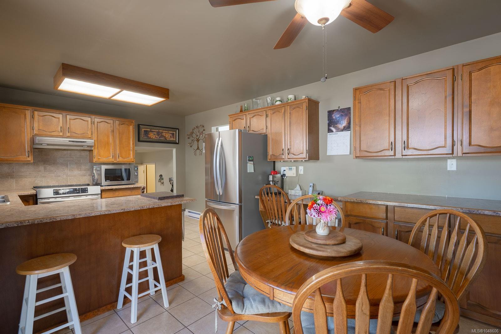 1855 Sandra Pl — listing photo 11 of 43
